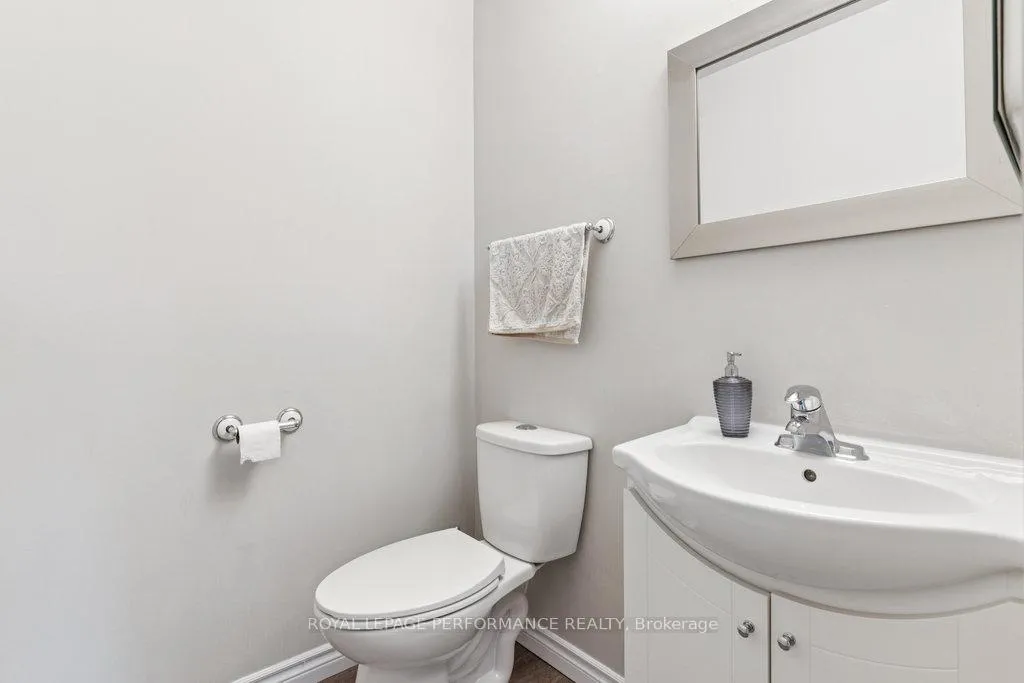 Photo 32 of Unit 74, 4634 Cosmic Place, Ottawa, Pineview — HOMEH
