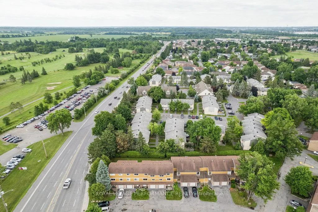 Photo 45 of Unit 74, 4634 Cosmic Place, Ottawa, Pineview — HOMEH