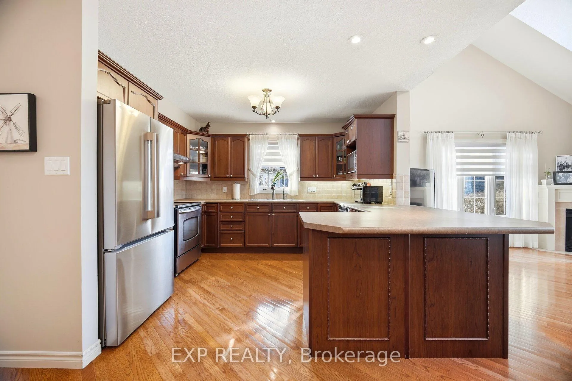 Photo 8 of Unit 1G, 350 Doon Valley Drive, Kitchener — HOMEH
