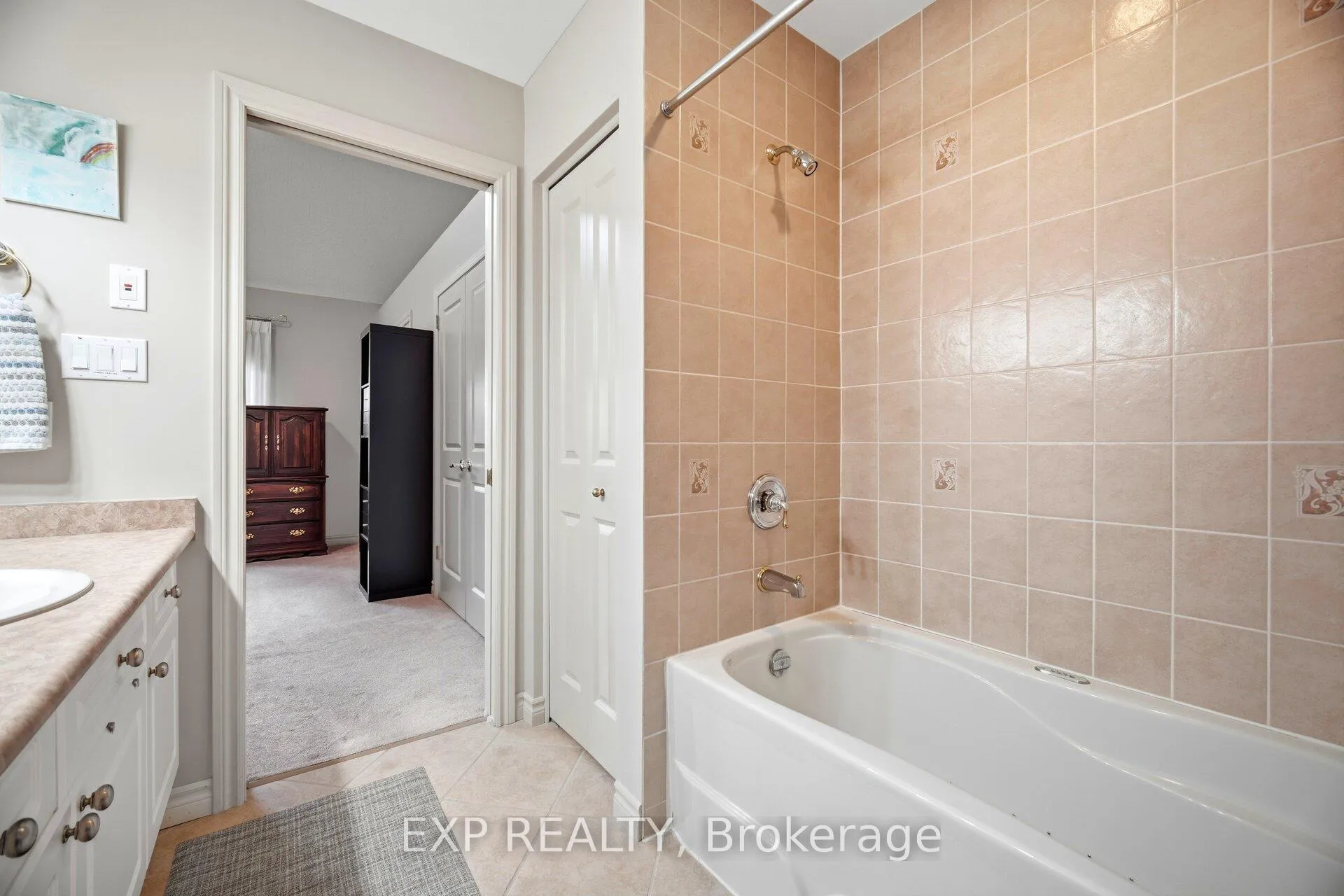 Photo 21 of Unit 1G, 350 Doon Valley Drive, Kitchener — HOMEH