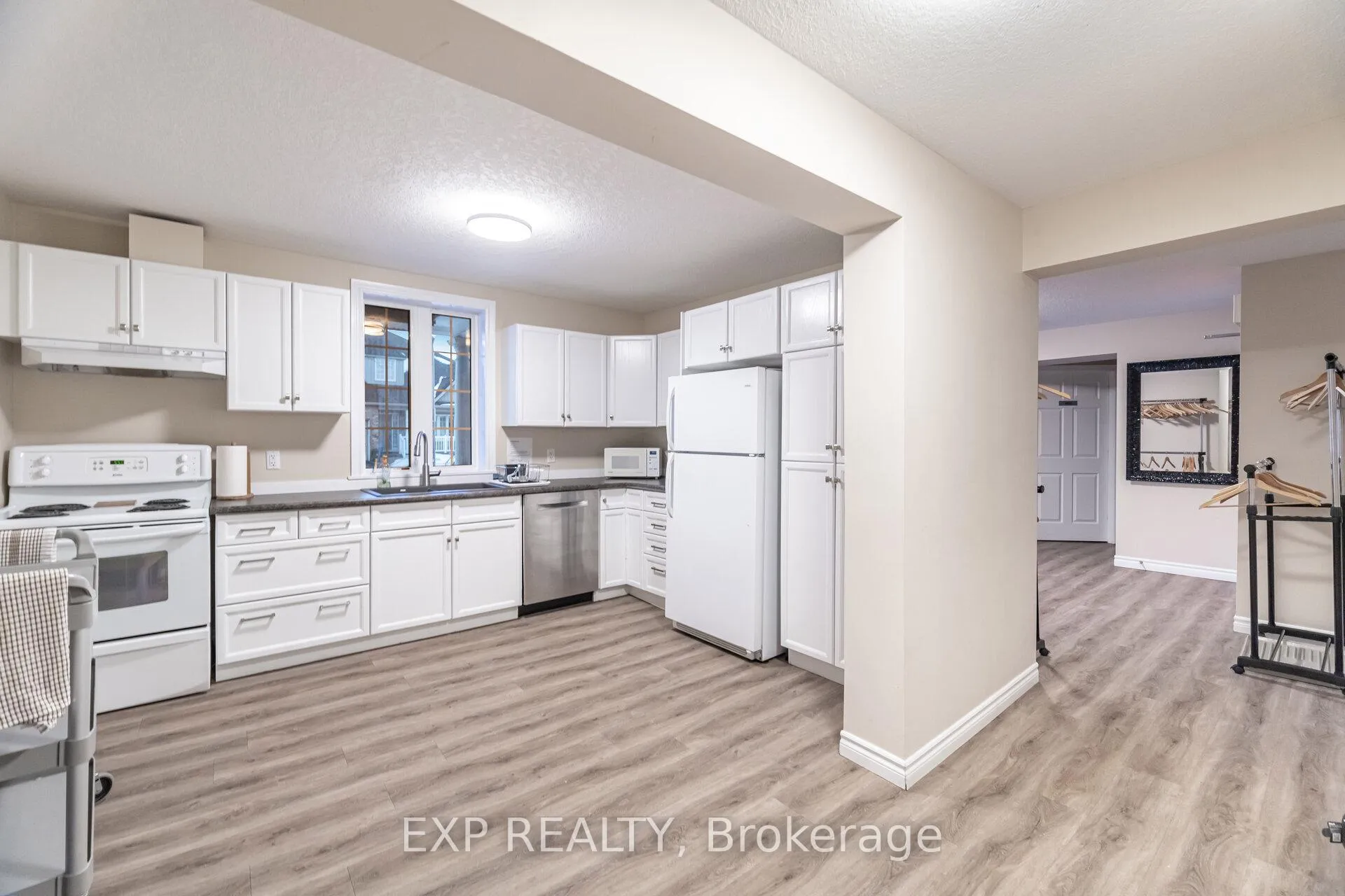 Photo 49 of Unit 1G, 350 Doon Valley Drive, Kitchener — HOMEH