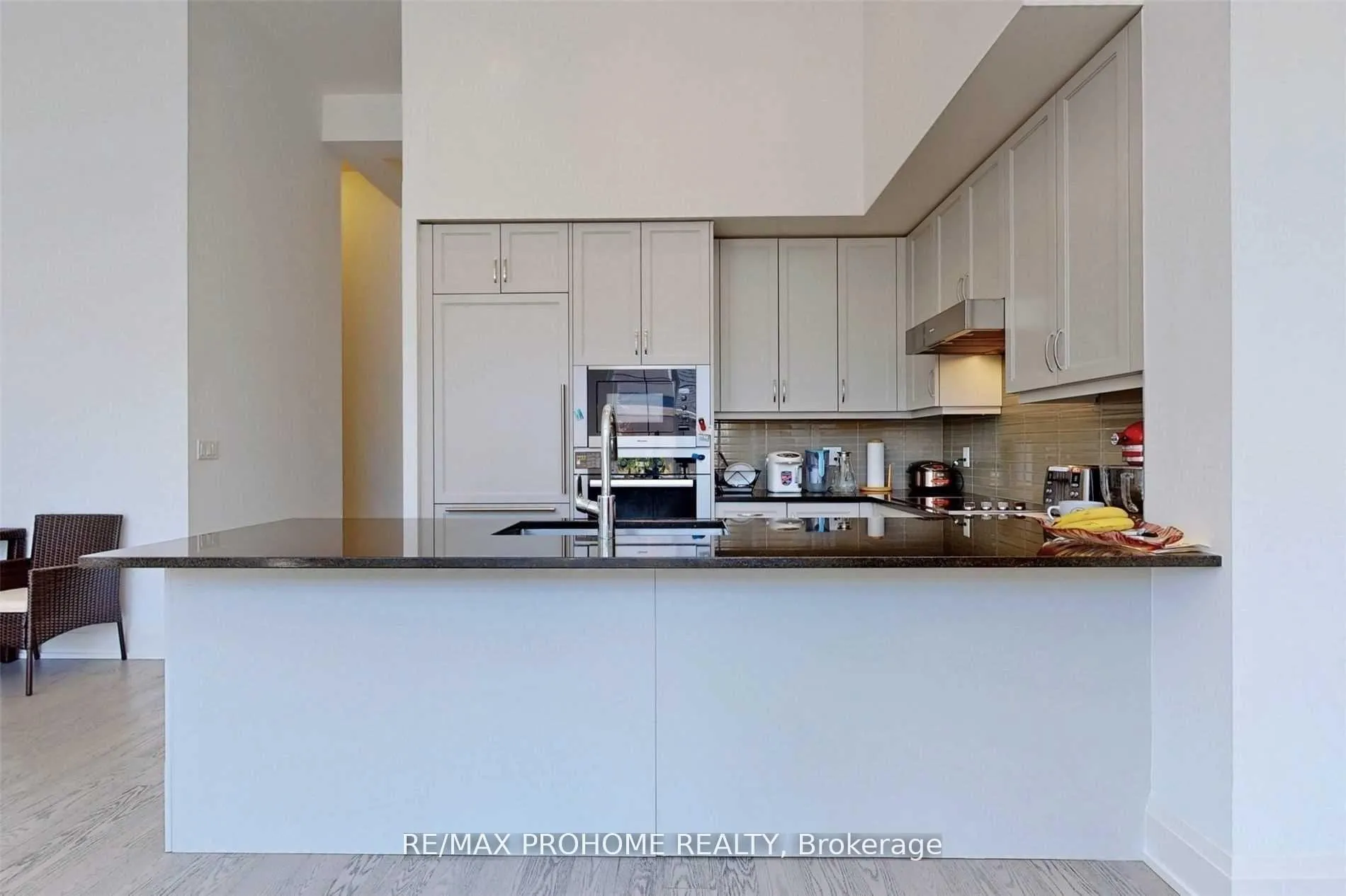 Photo 7 of Unit 108, 20 Fred Varley Drive, Markham, Unionville — HOMEH