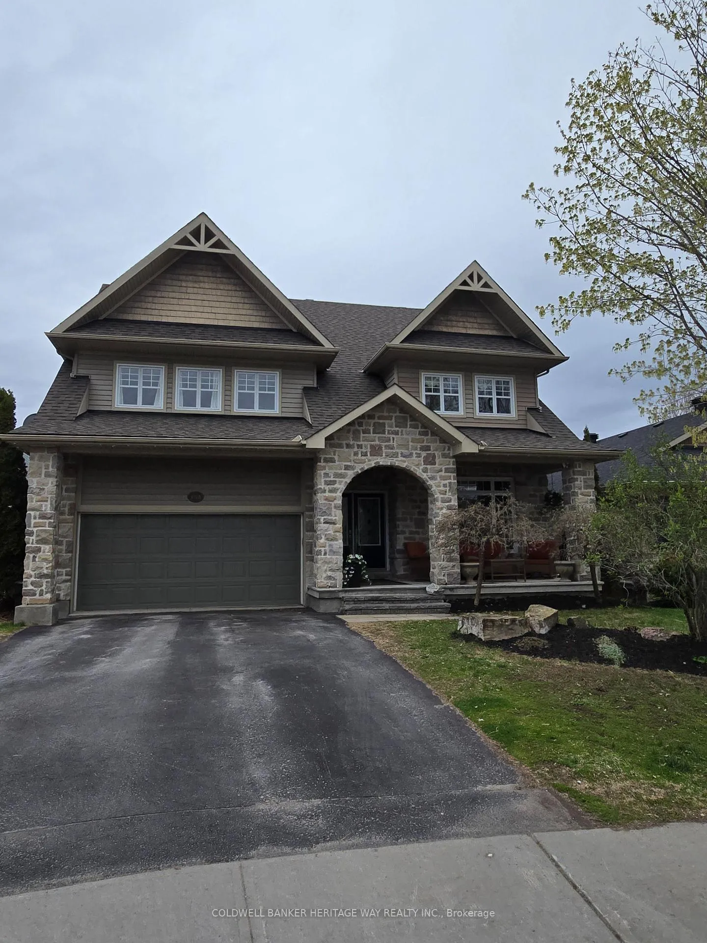 Photo 1 of 103 Sinclair Avenue, Carleton Place — HOMEH