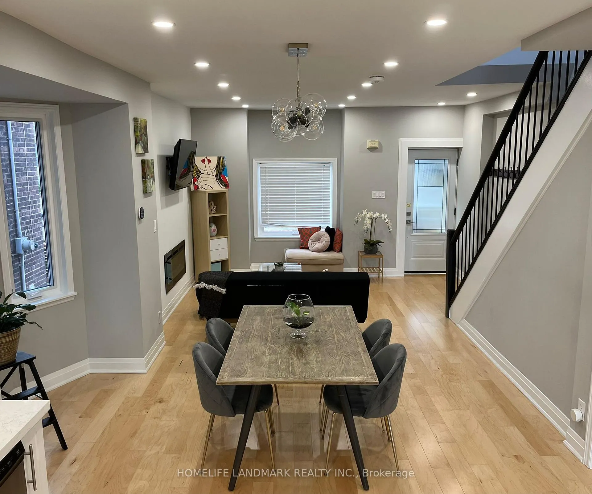 Photo 7 of 1253 Gerrard Street E, Toronto, South Riverdale — HOMEH