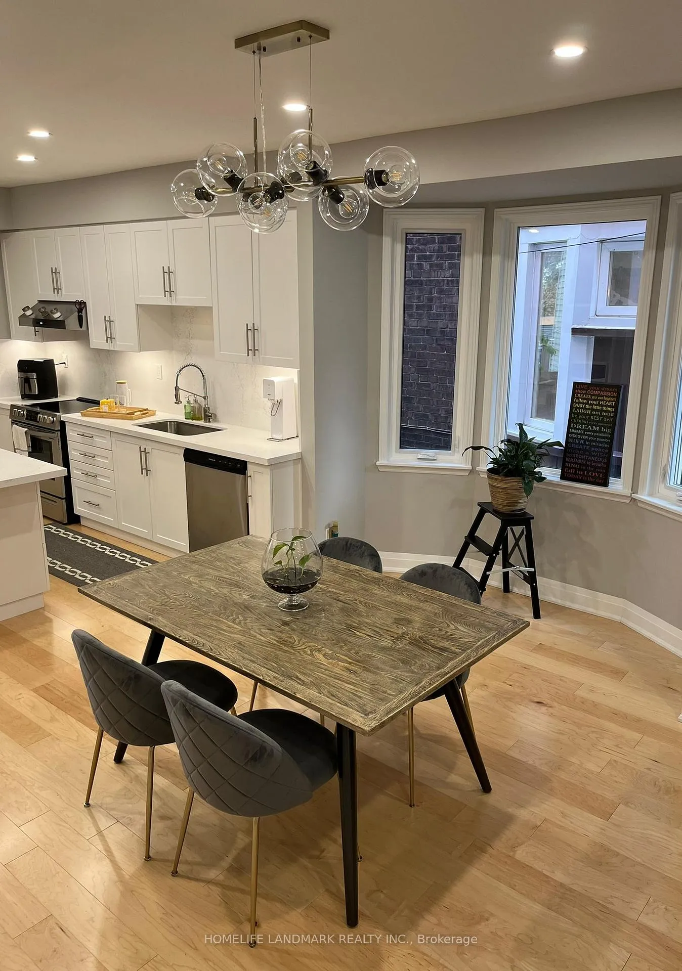 Photo 8 of 1253 Gerrard Street E, Toronto, South Riverdale — HOMEH