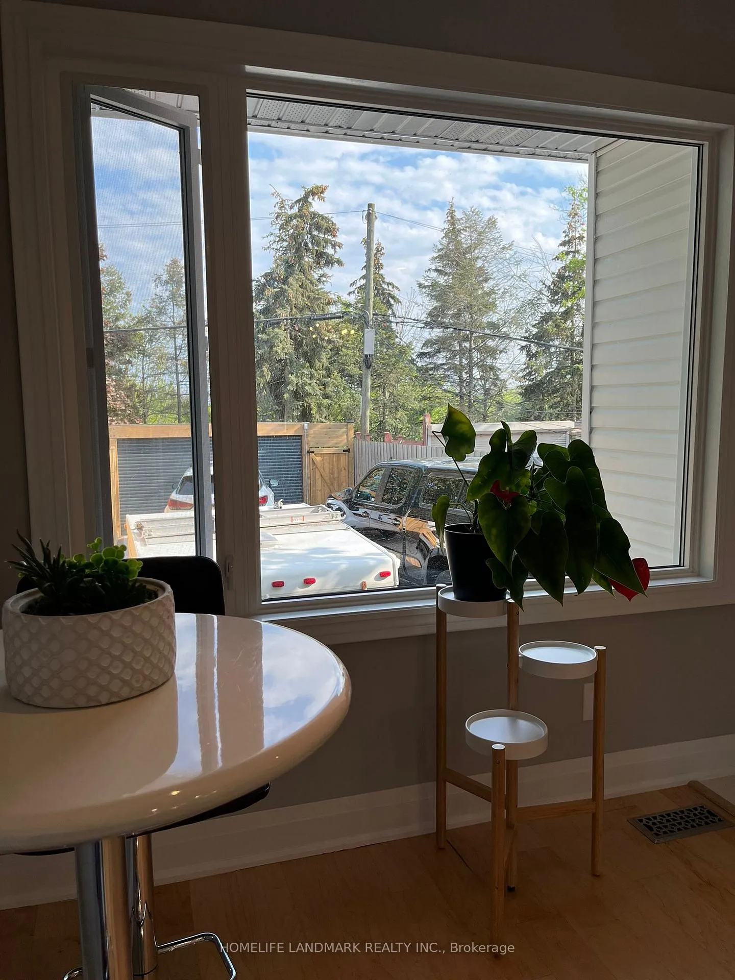 Photo 13 of 1253 Gerrard Street E, Toronto, South Riverdale — HOMEH