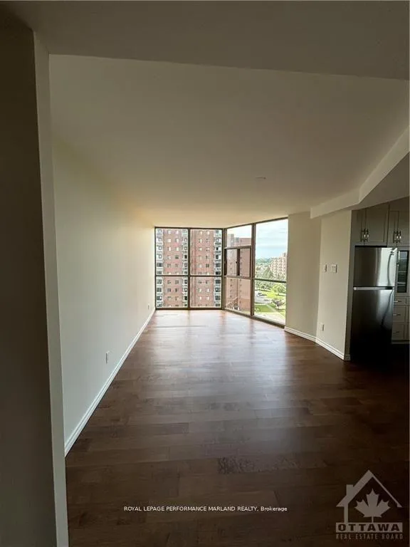 Photo 2 of Unit 1010, 2760 Carousel Crescent, Ottawa, Emerald Woods/Sawmill Creek — HOMEH