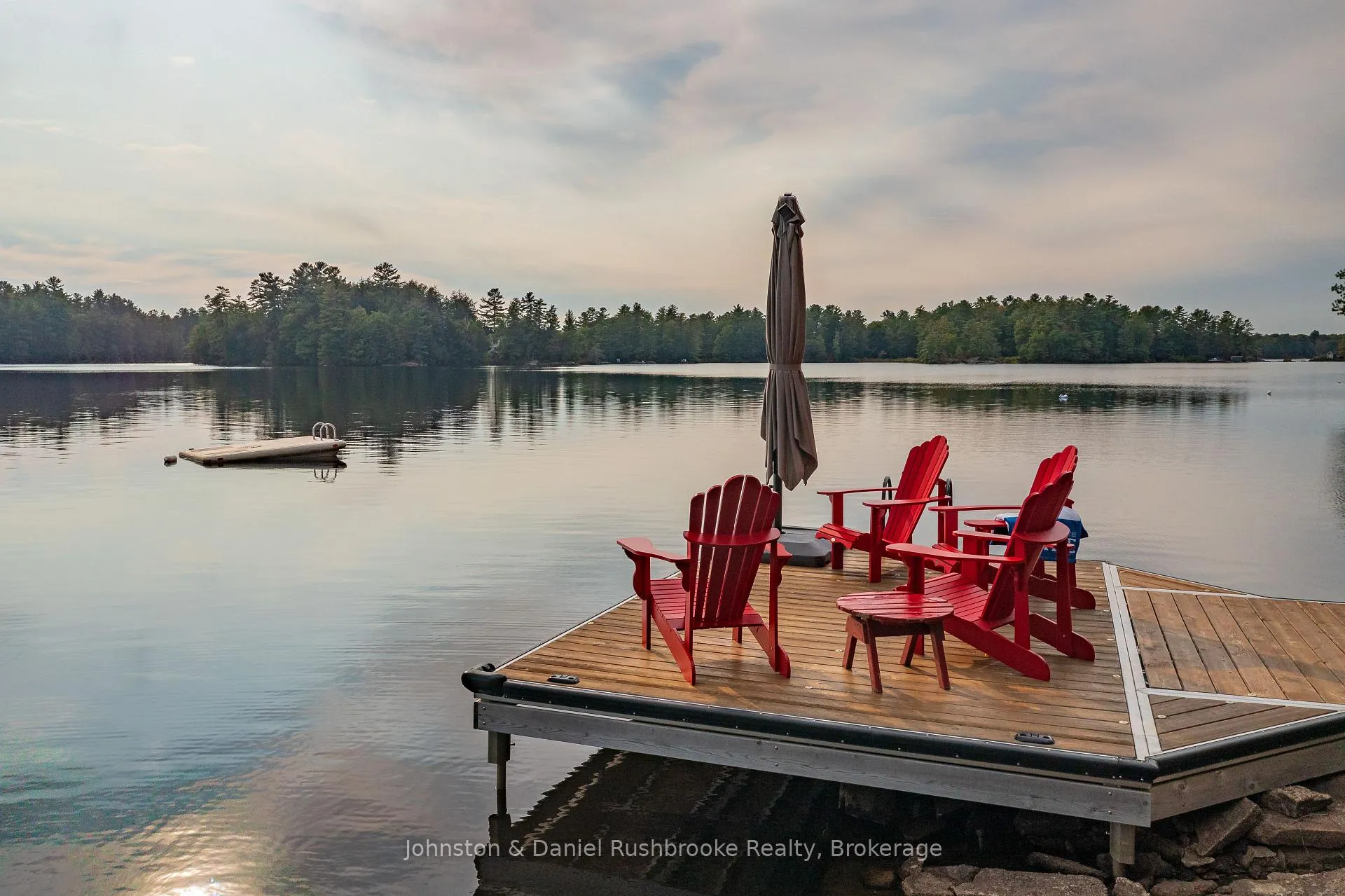 Photo 32 of 1051 Evanswood Drive, Gravenhurst, Wood (Gravenhurst) — HOMEH