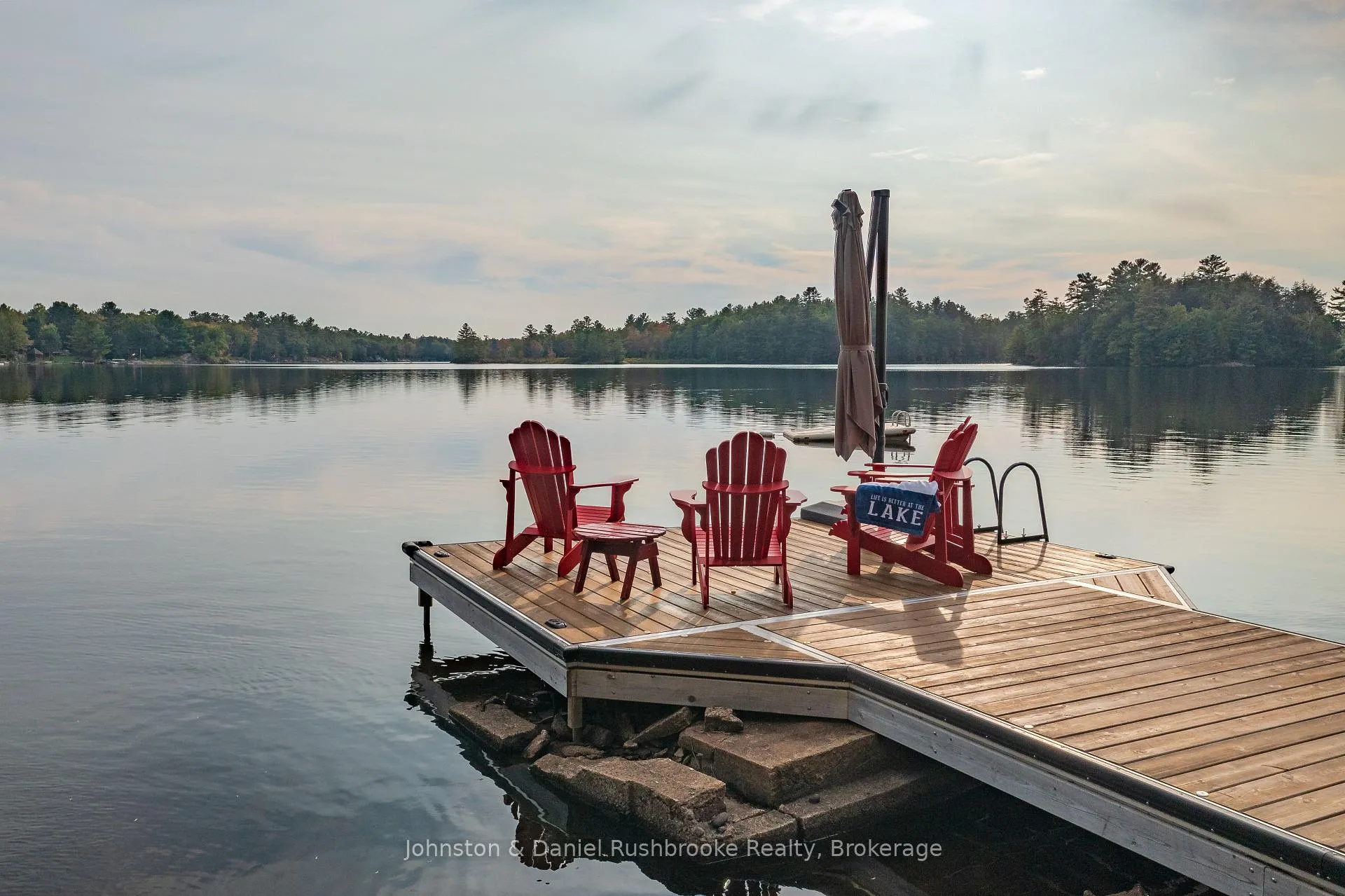 Photo 33 of 1051 Evanswood Drive, Gravenhurst, Wood (Gravenhurst) — HOMEH