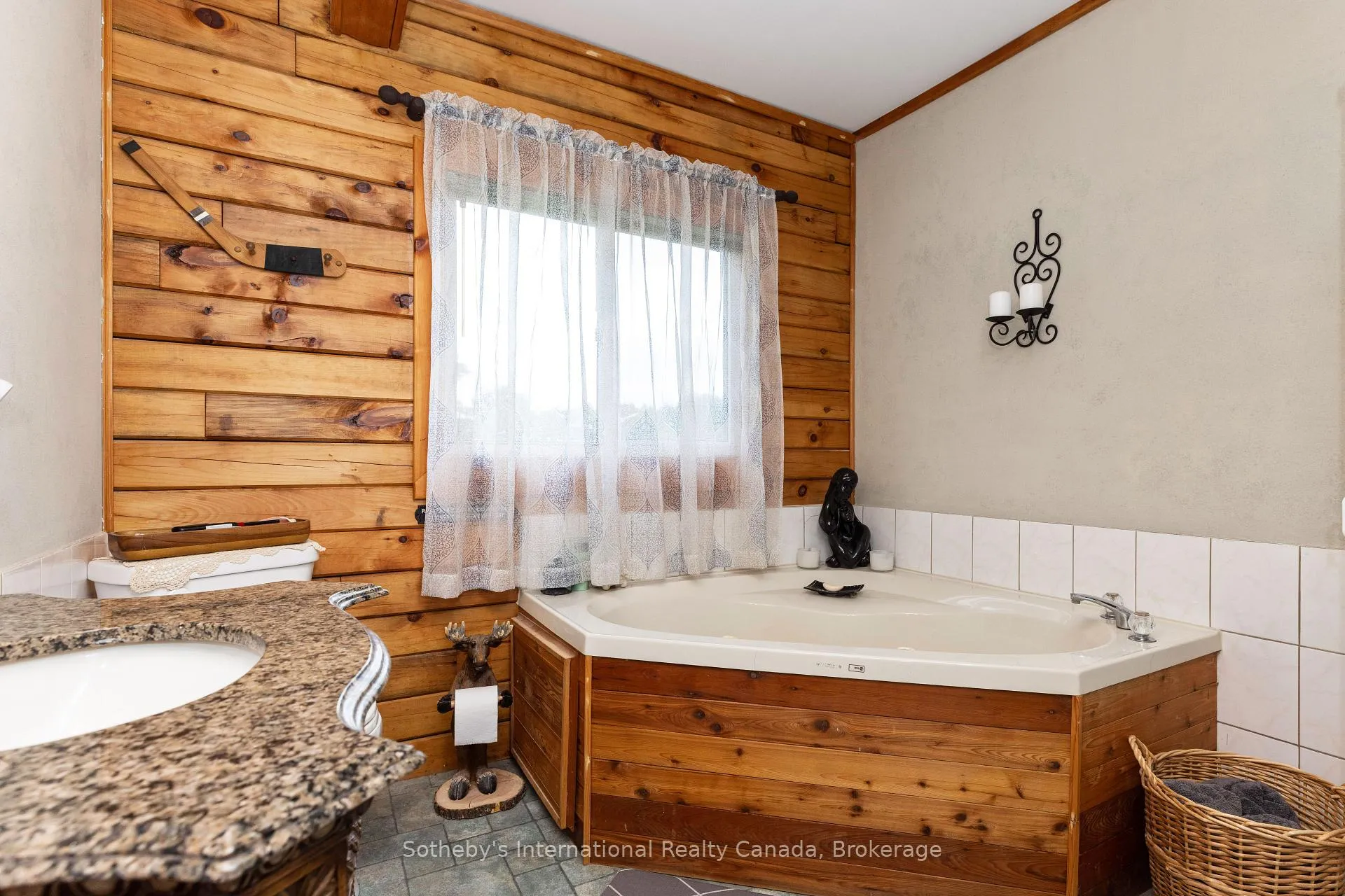 Photo 22 of 20 Kodiak Road, McKellar — HOMEH