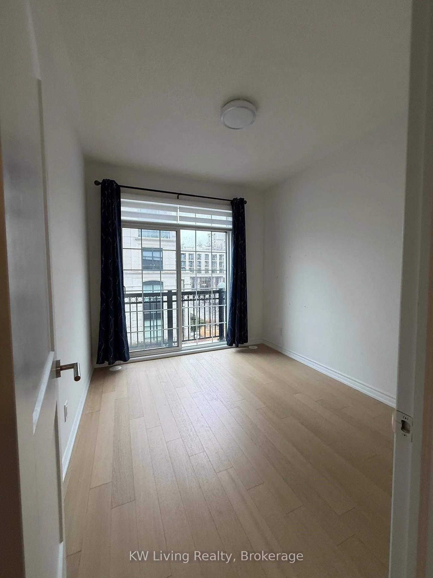 Photo 12 of 290 Buchanan Drive, Markham, Unionville — HOMEH
