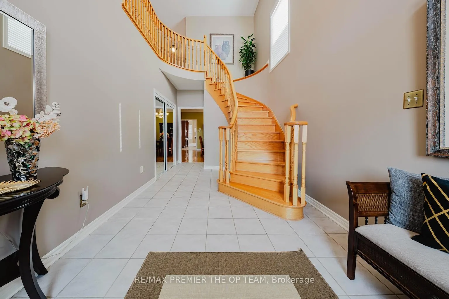 Photo 6 of 179 Lio Avenue, Vaughan, Sonoma Heights — HOMEH