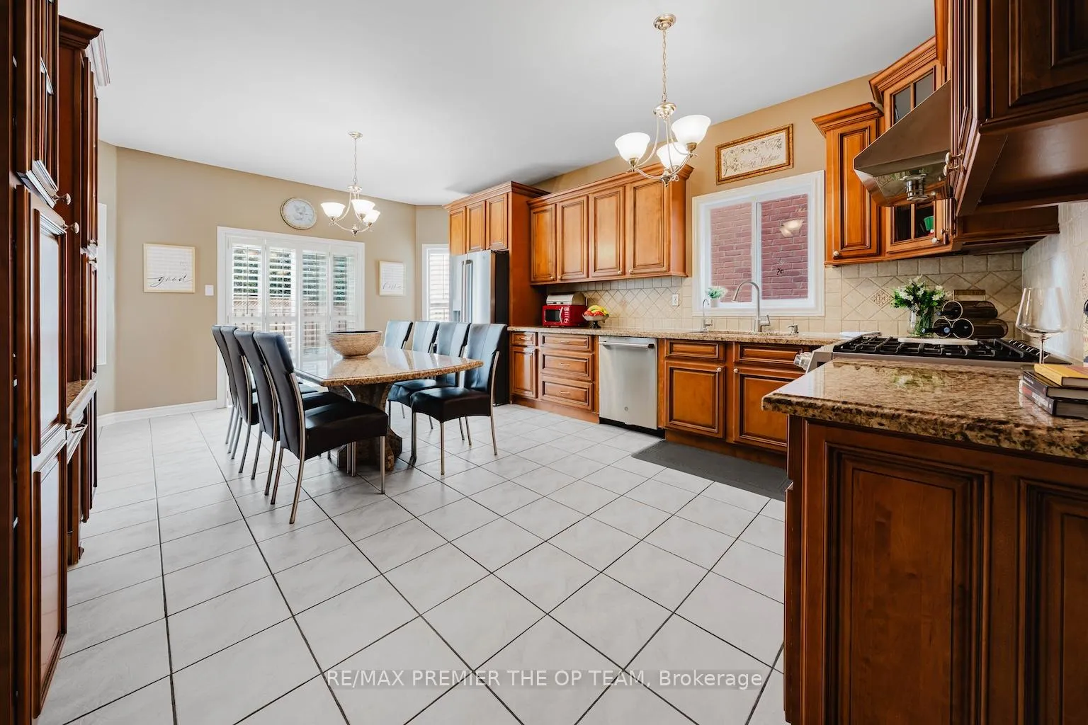 Photo 13 of 179 Lio Avenue, Vaughan, Sonoma Heights — HOMEH