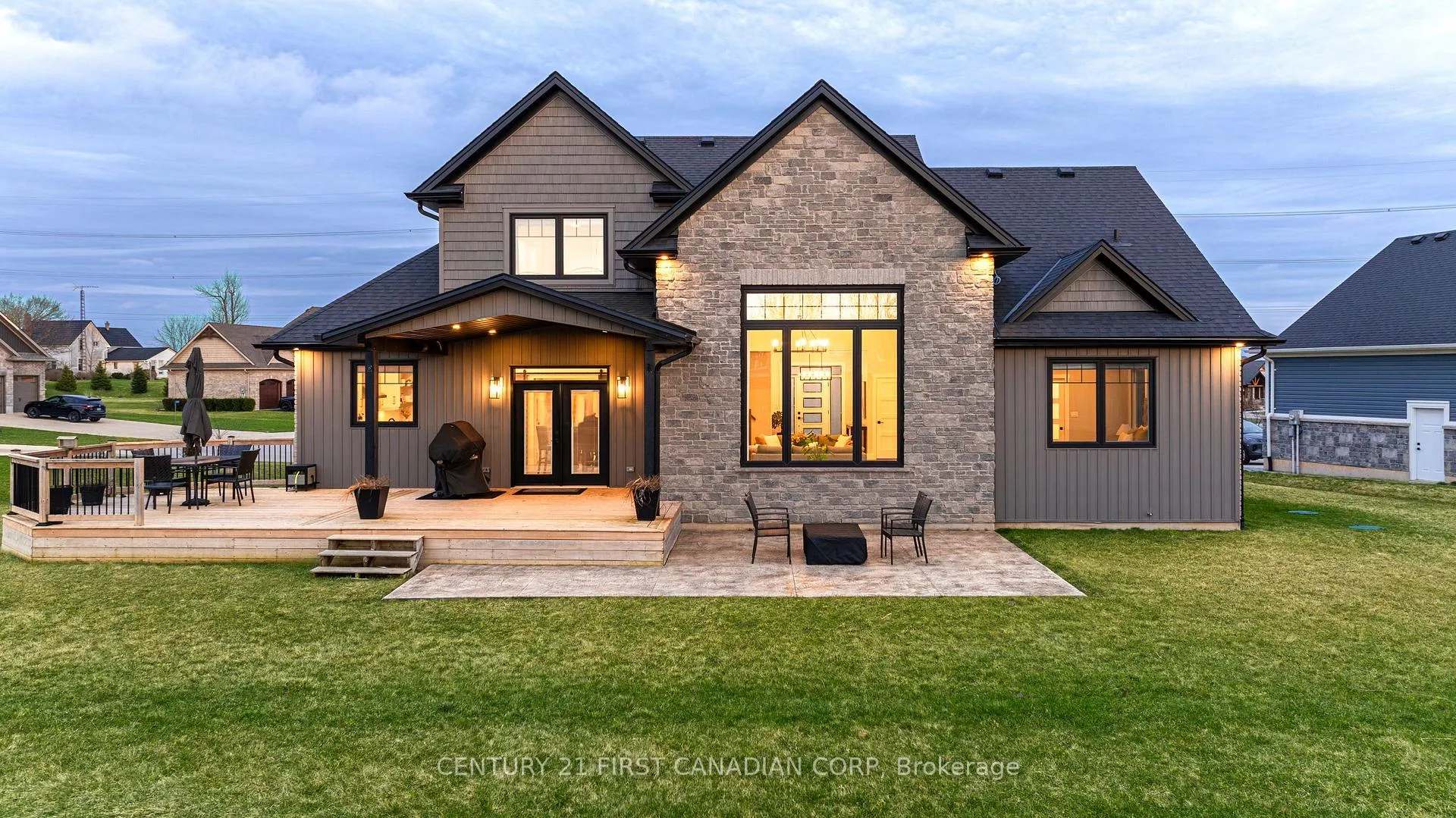 Photo 3 of 49306 Ashland Avenue, Malahide, Lyons — HOMEH