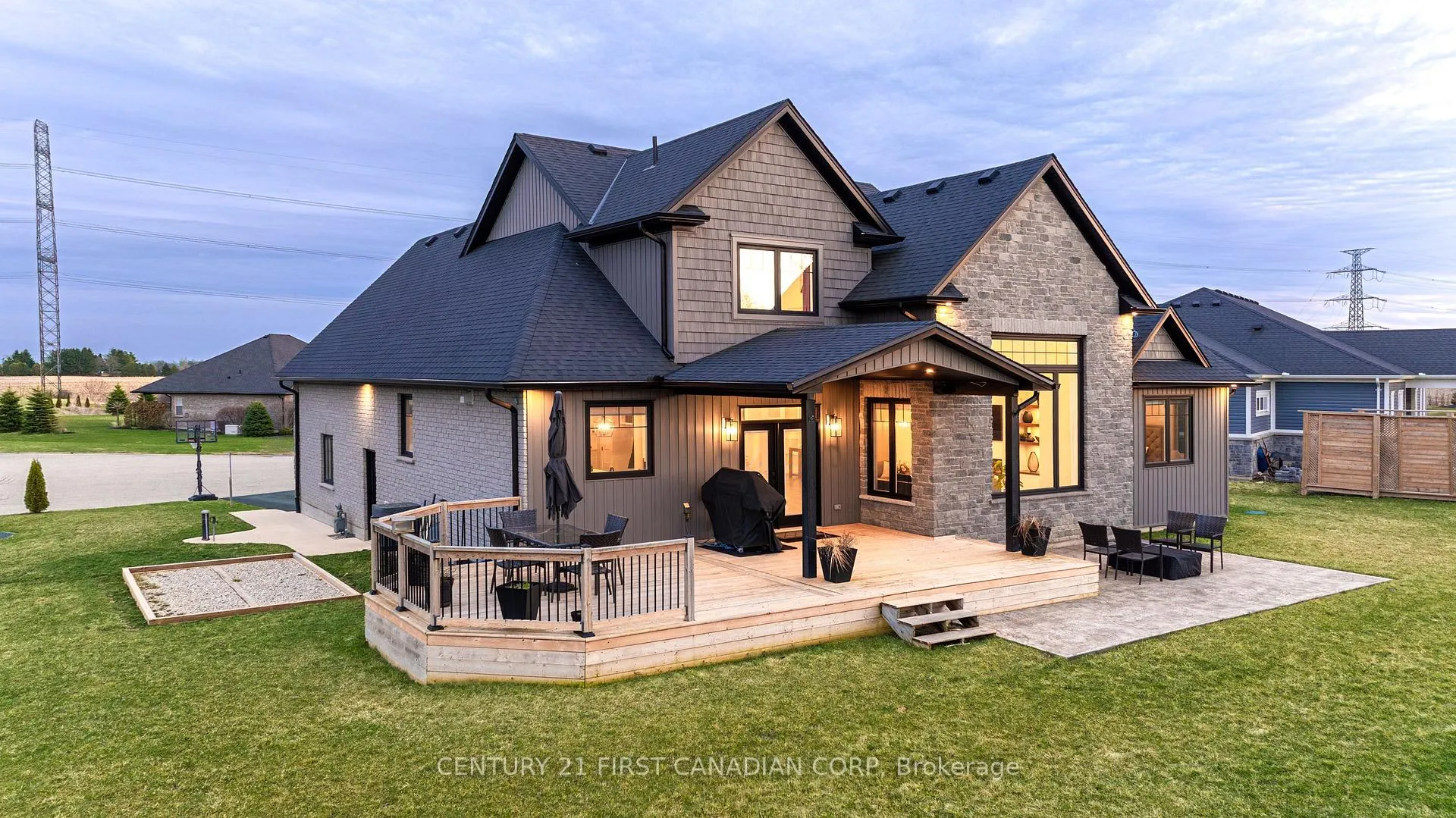 Photo 4 of 49306 Ashland Avenue, Malahide, Lyons — HOMEH