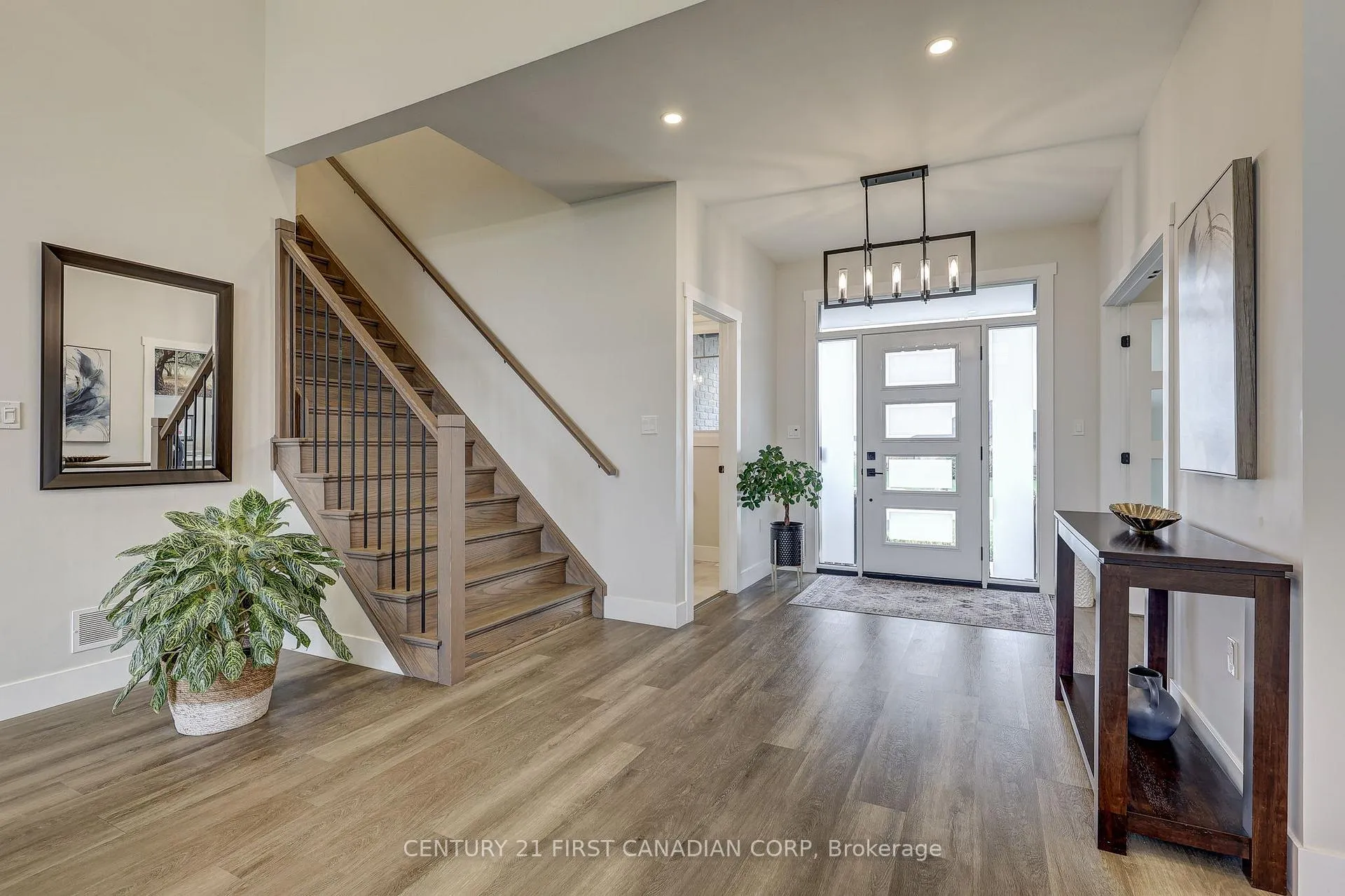 Photo 7 of 49306 Ashland Avenue, Malahide, Lyons — HOMEH