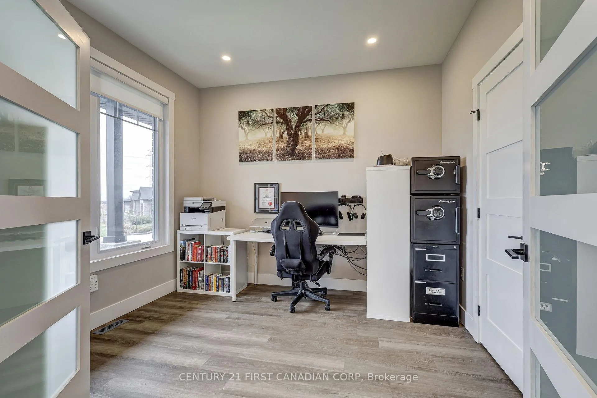 Photo 9 of 49306 Ashland Avenue, Malahide, Lyons — HOMEH