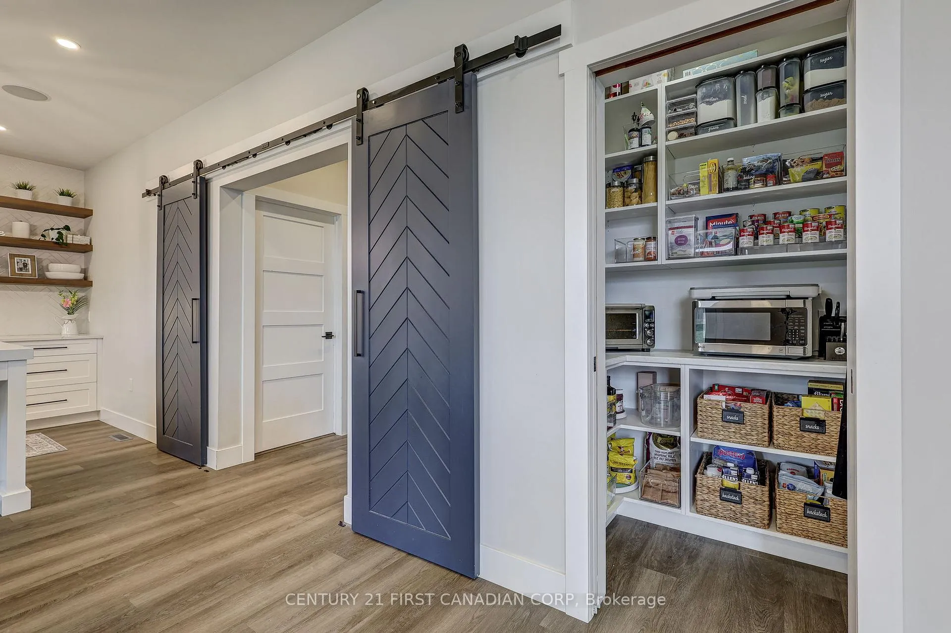 Photo 22 of 49306 Ashland Avenue, Malahide, Lyons — HOMEH