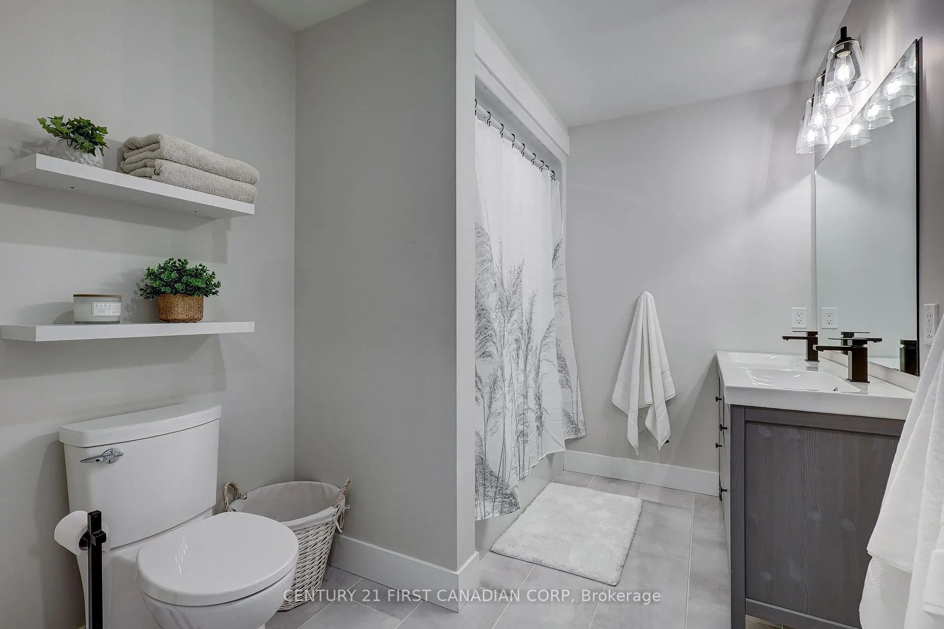 Photo 40 of 49306 Ashland Avenue, Malahide, Lyons — HOMEH