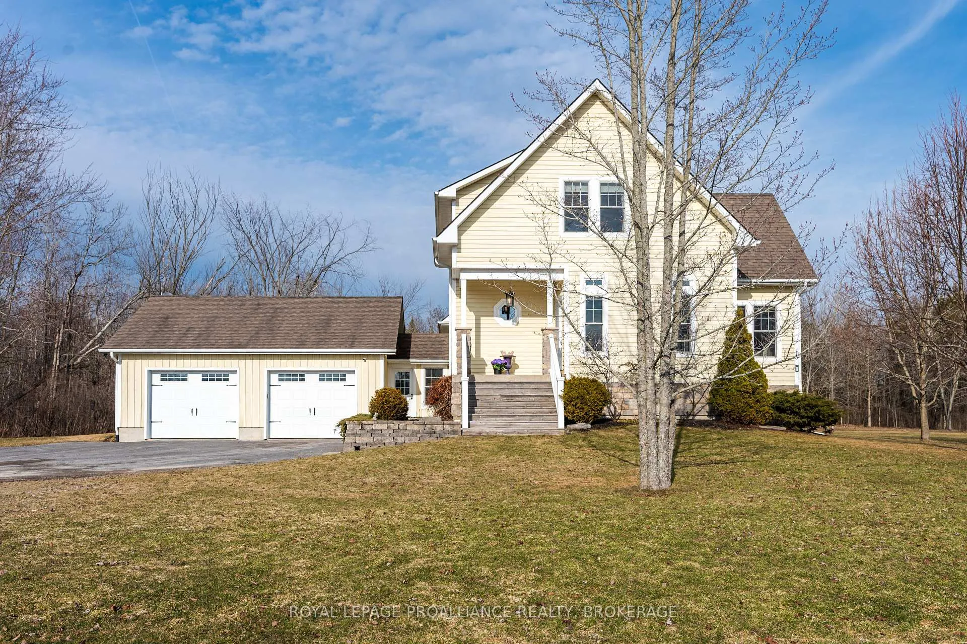 Photo 2 of 513 Deerview Drive, Kingston, Kingston East (incl CFB Kingston) — HOMEH