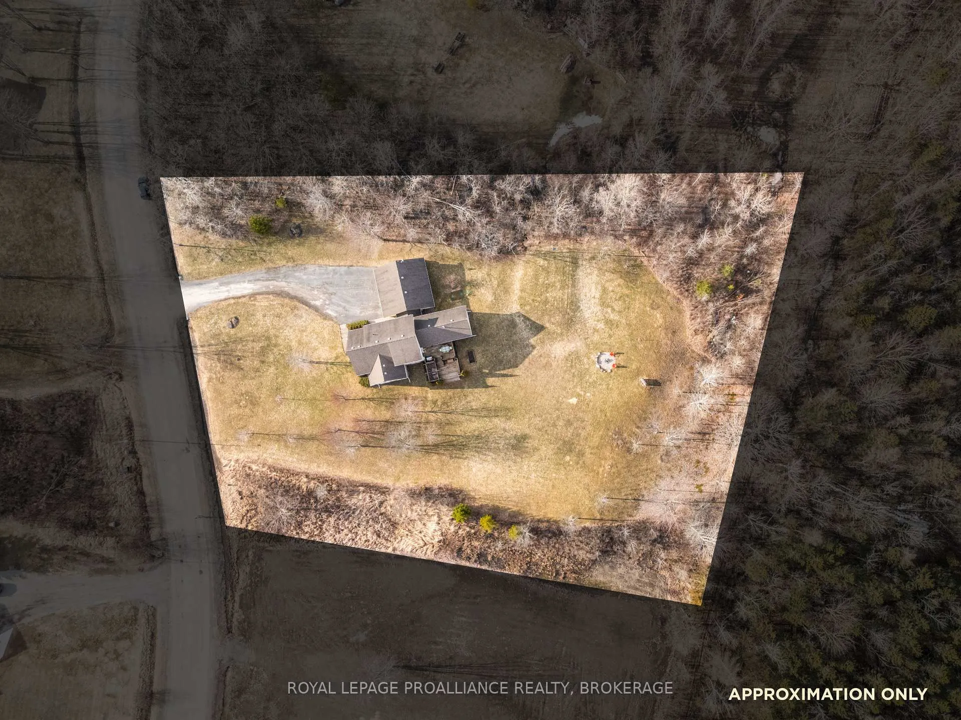 Photo 48 of 513 Deerview Drive, Kingston, Kingston East (incl CFB Kingston) — HOMEH