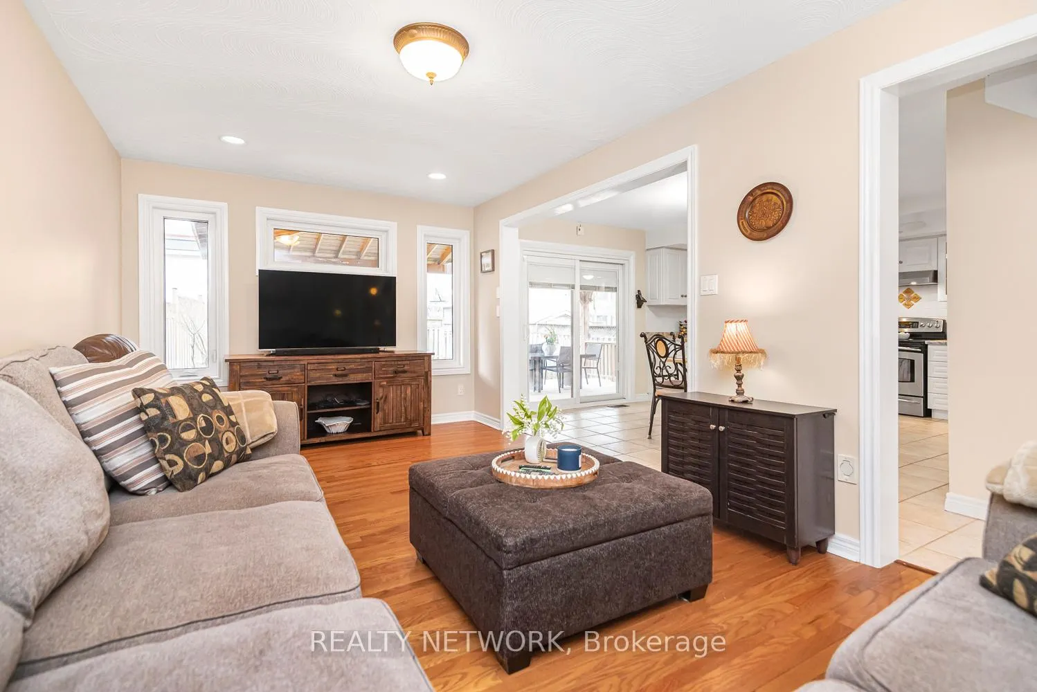 Photo 17 of 40 Artistic Boulevard, Hamilton, Lisgar — HOMEH