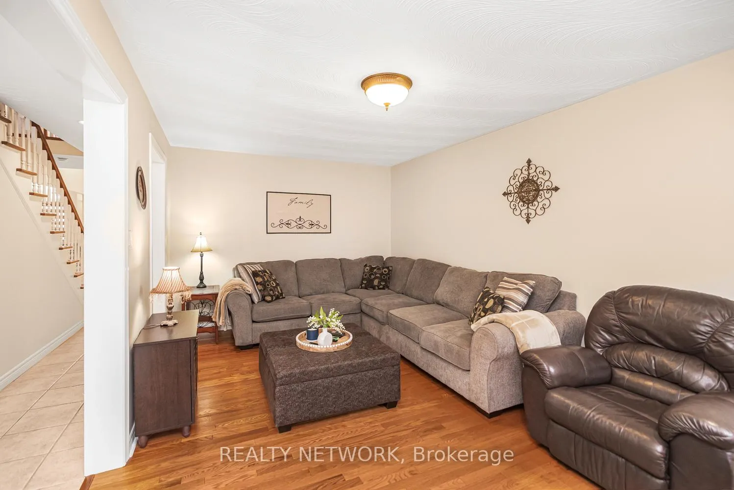 Photo 19 of 40 Artistic Boulevard, Hamilton, Lisgar — HOMEH
