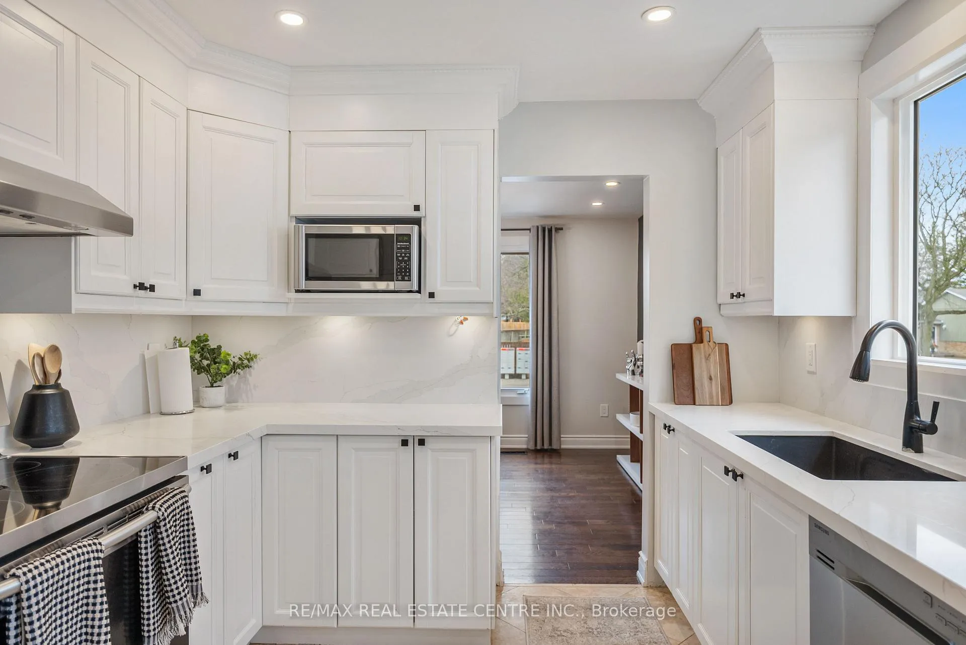 Photo 21 of 326 Whitehead Crescent, Caledon, Bolton North — HOMEH