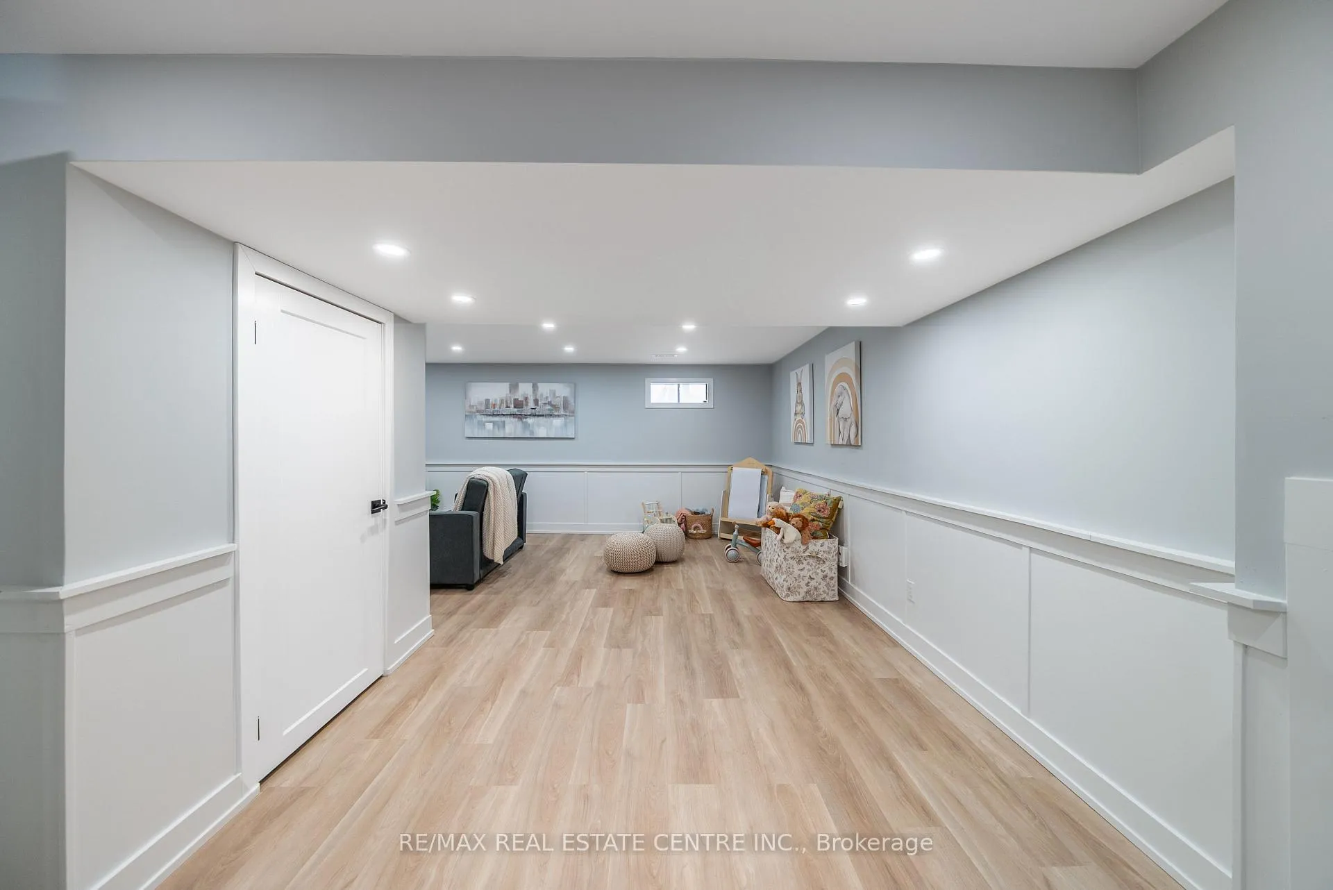 Photo 36 of 326 Whitehead Crescent, Caledon, Bolton North — HOMEH