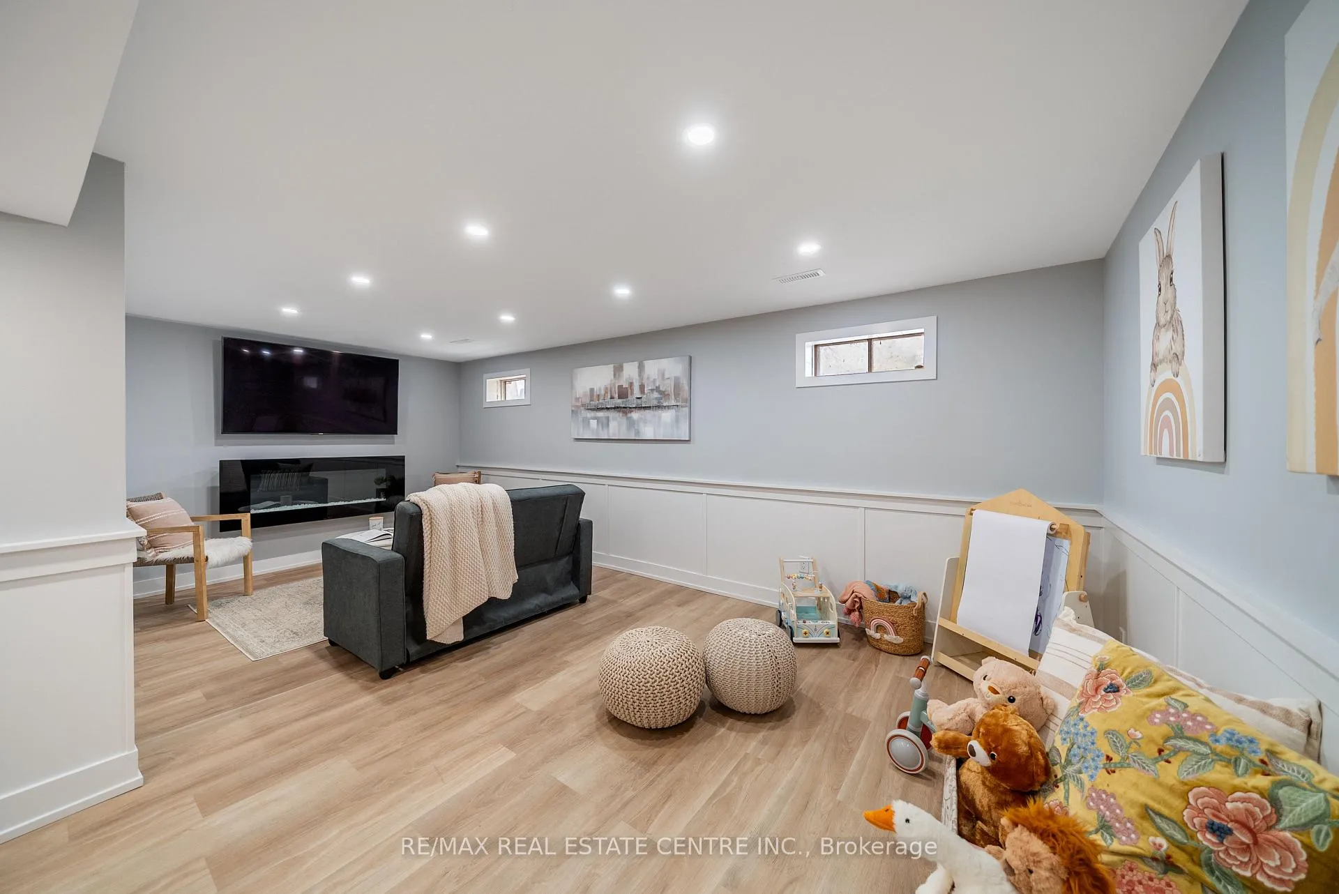 Photo 37 of 326 Whitehead Crescent, Caledon, Bolton North — HOMEH