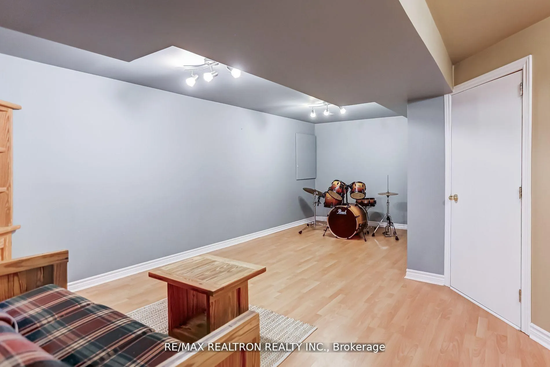 Photo 21 of 61 Manorwood Drive, Markham, Berczy — HOMEH