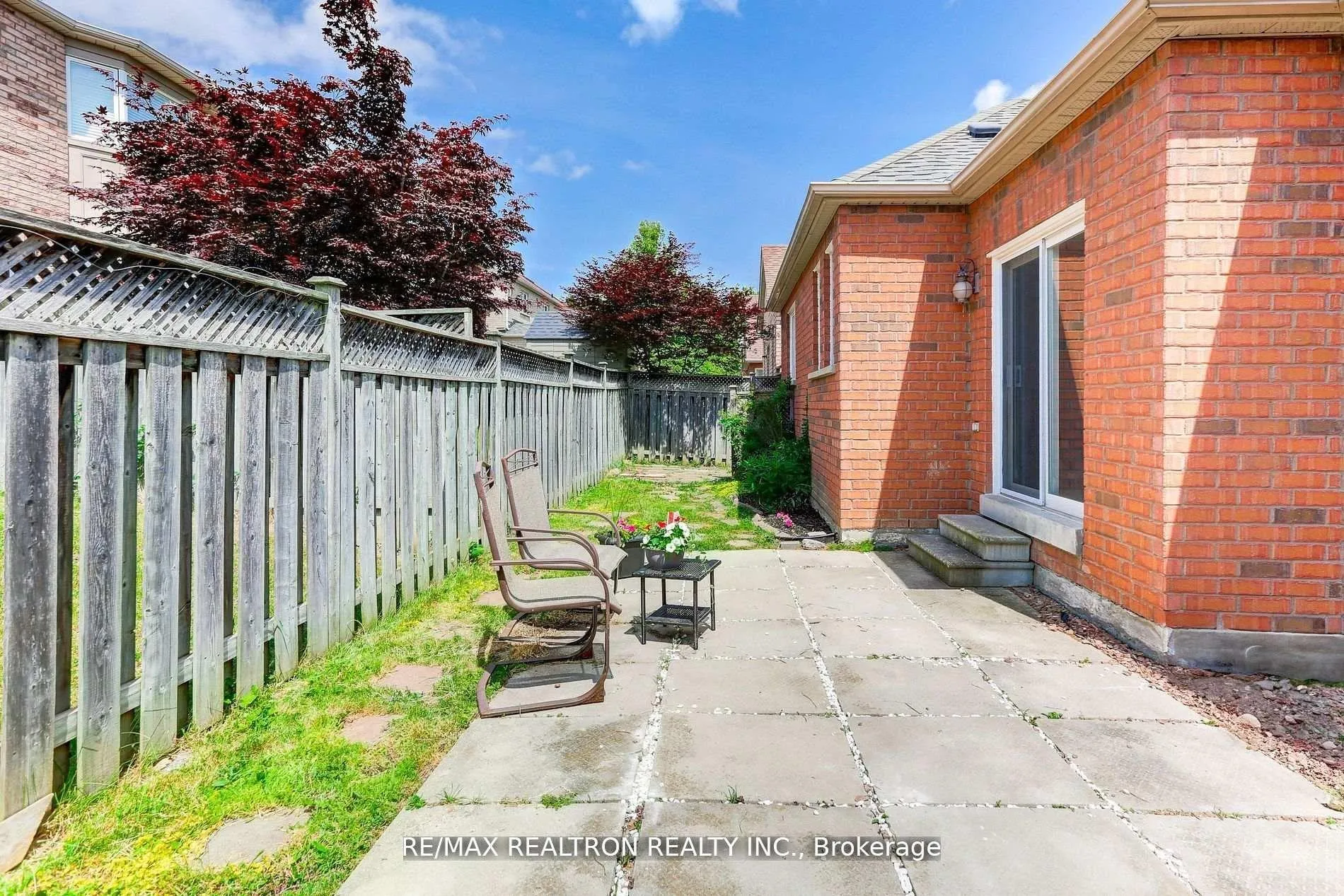 Photo 26 of 61 Manorwood Drive, Markham, Berczy — HOMEH