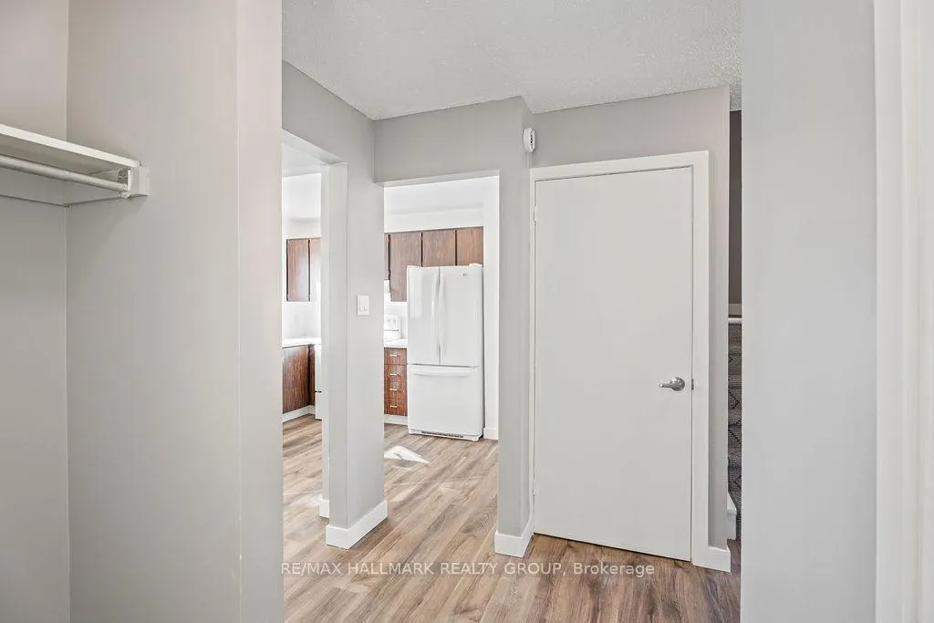 Photo 4 of Unit 48, 2276 Orient Park Drive, Ottawa, Blackburn Hamlet (South) — HOMEH