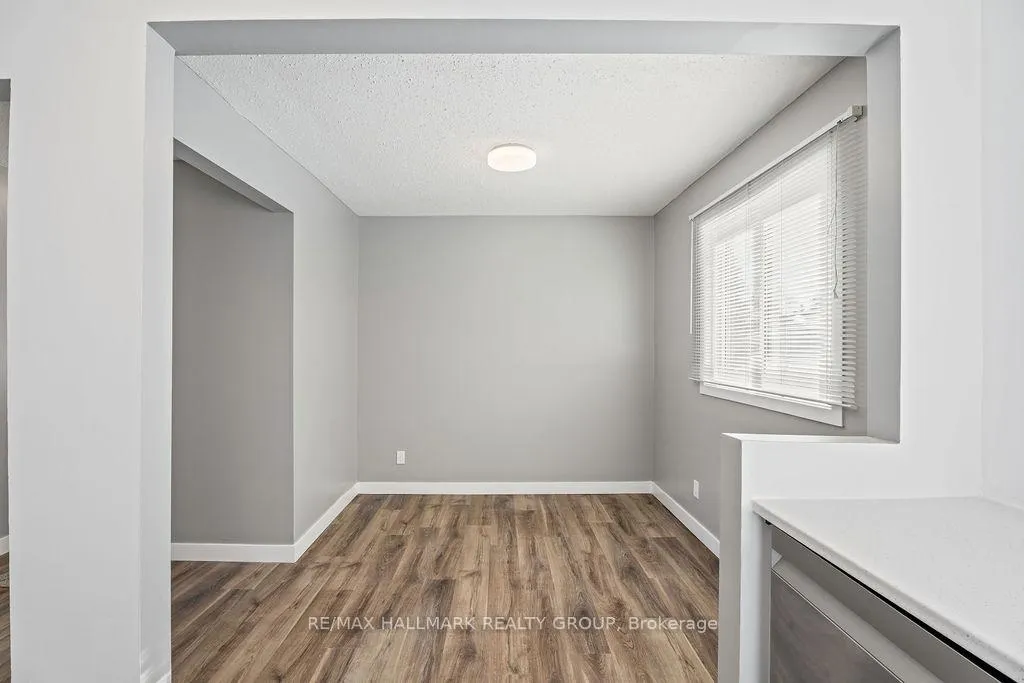 Photo 11 of Unit 48, 2276 Orient Park Drive, Ottawa, Blackburn Hamlet (South) — HOMEH