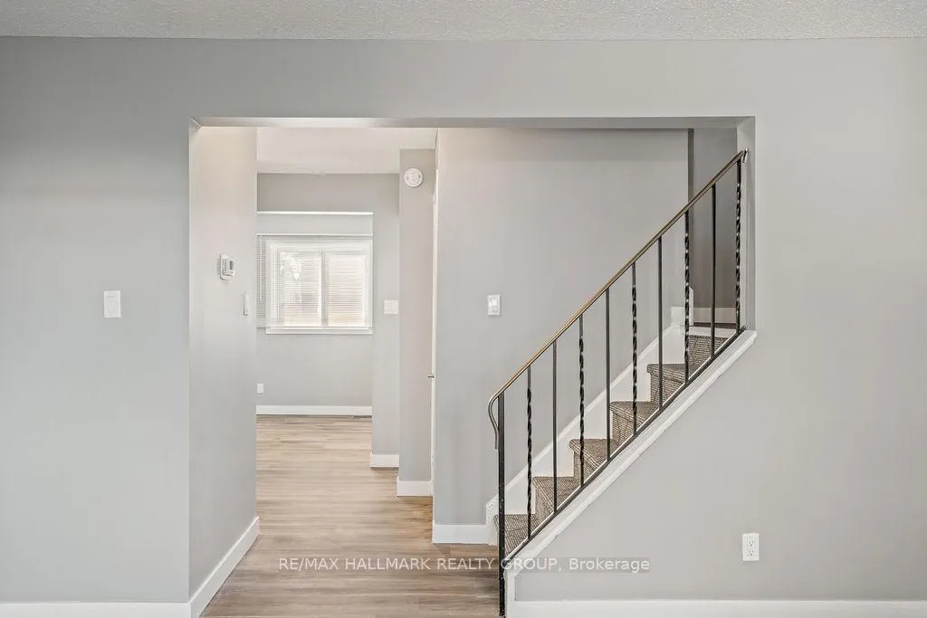 Photo 16 of Unit 48, 2276 Orient Park Drive, Ottawa, Blackburn Hamlet (South) — HOMEH