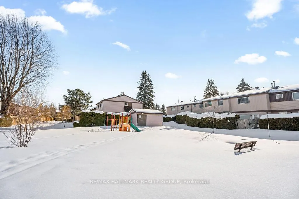 Photo 41 of Unit 48, 2276 Orient Park Drive, Ottawa, Blackburn Hamlet (South) — HOMEH