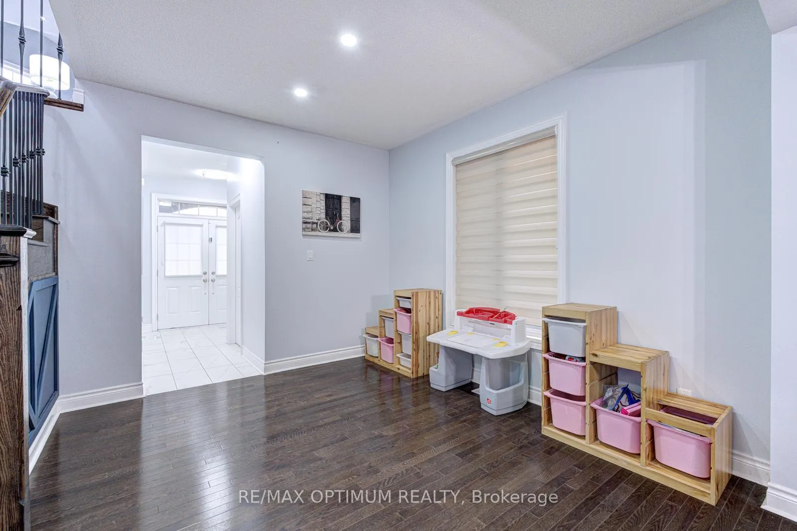 Photo 7 of 35 Andretti Crescent, Brampton, Credit Valley — HOMEH