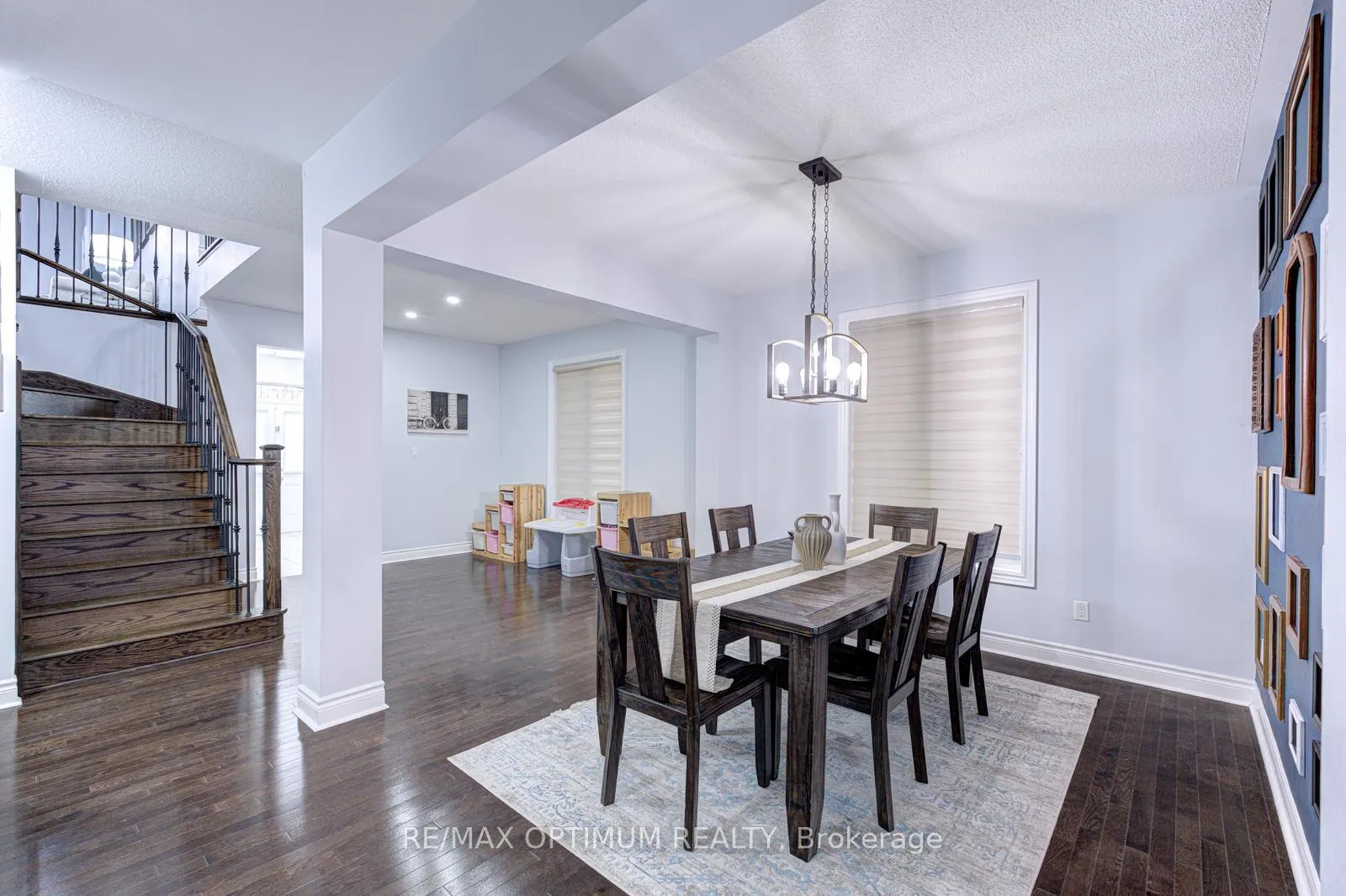 Photo 10 of 35 Andretti Crescent, Brampton, Credit Valley — HOMEH
