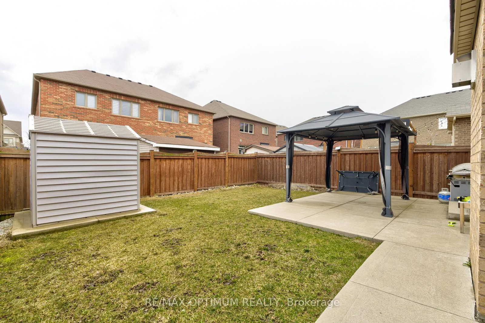Photo 39 of 35 Andretti Crescent, Brampton, Credit Valley — HOMEH