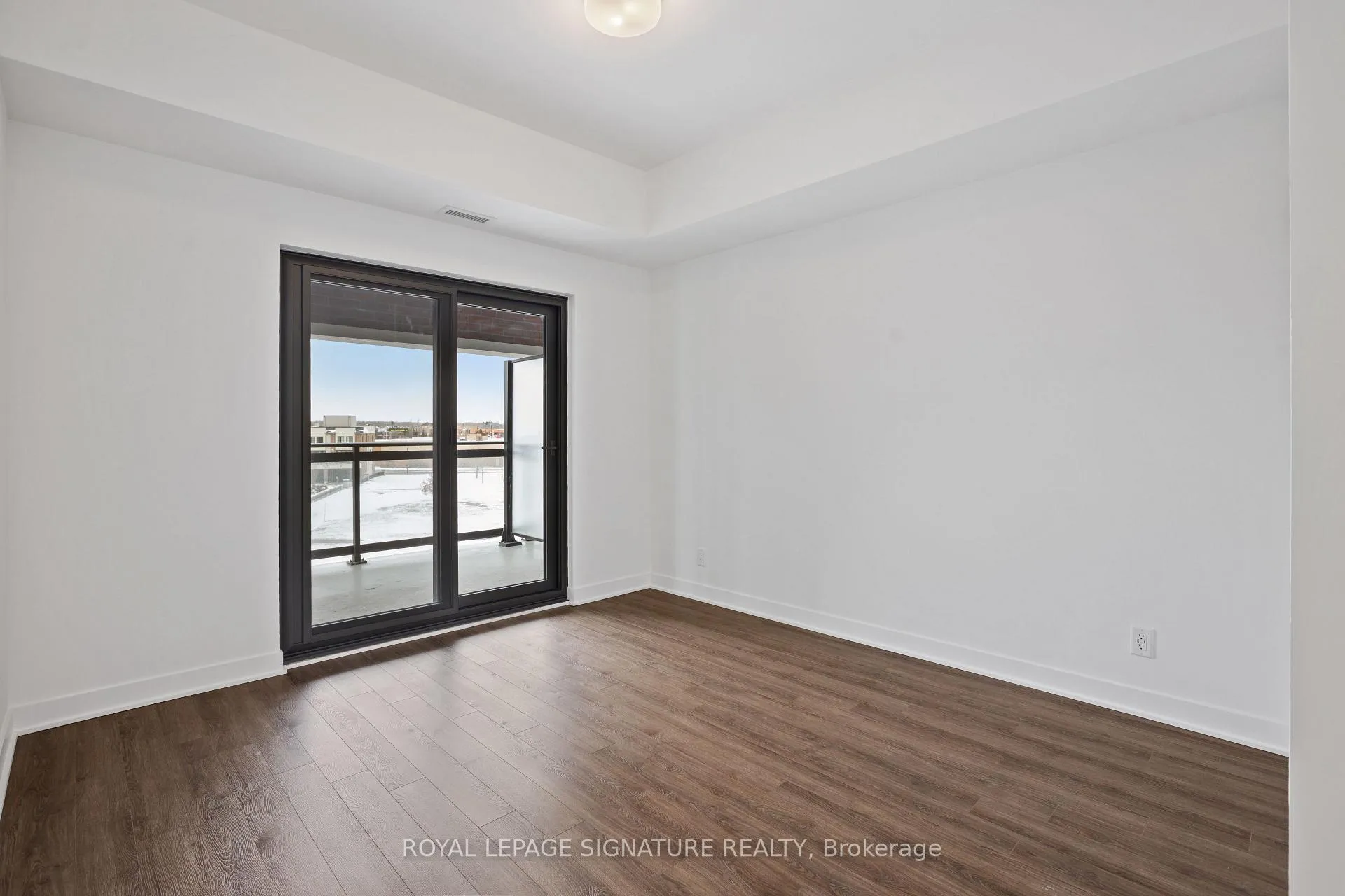 Photo 19 of Unit 411, 51 Clarington Boulevard, Clarington, Bowmanville — HOMEH