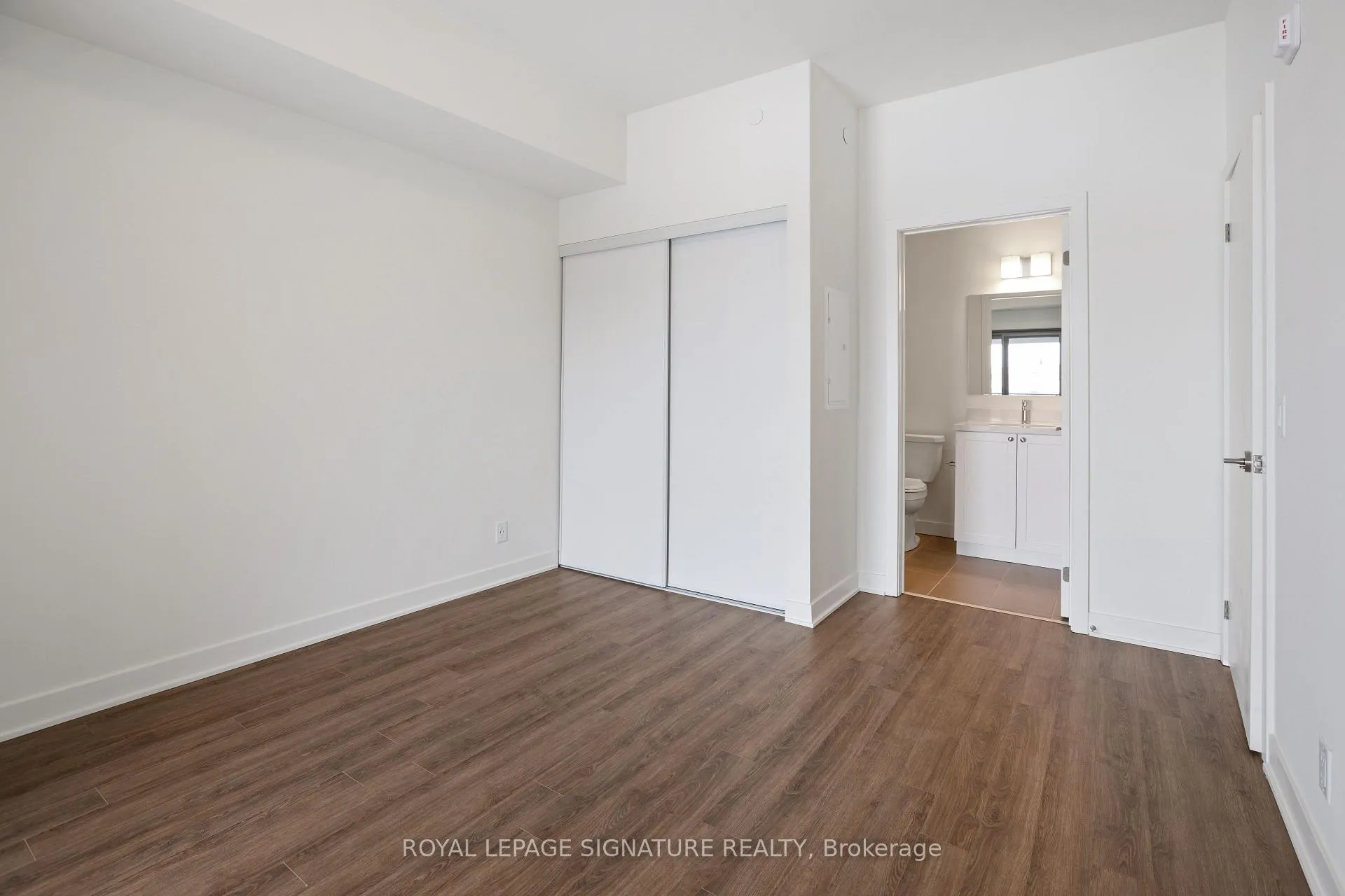 Photo 21 of Unit 411, 51 Clarington Boulevard, Clarington, Bowmanville — HOMEH