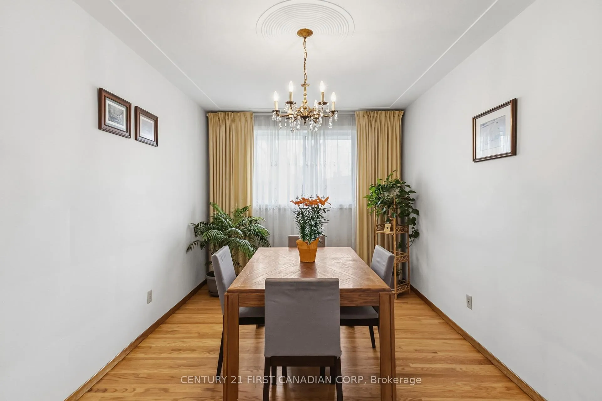Photo 15 of 7 Howard Place, St. Thomas — HOMEH