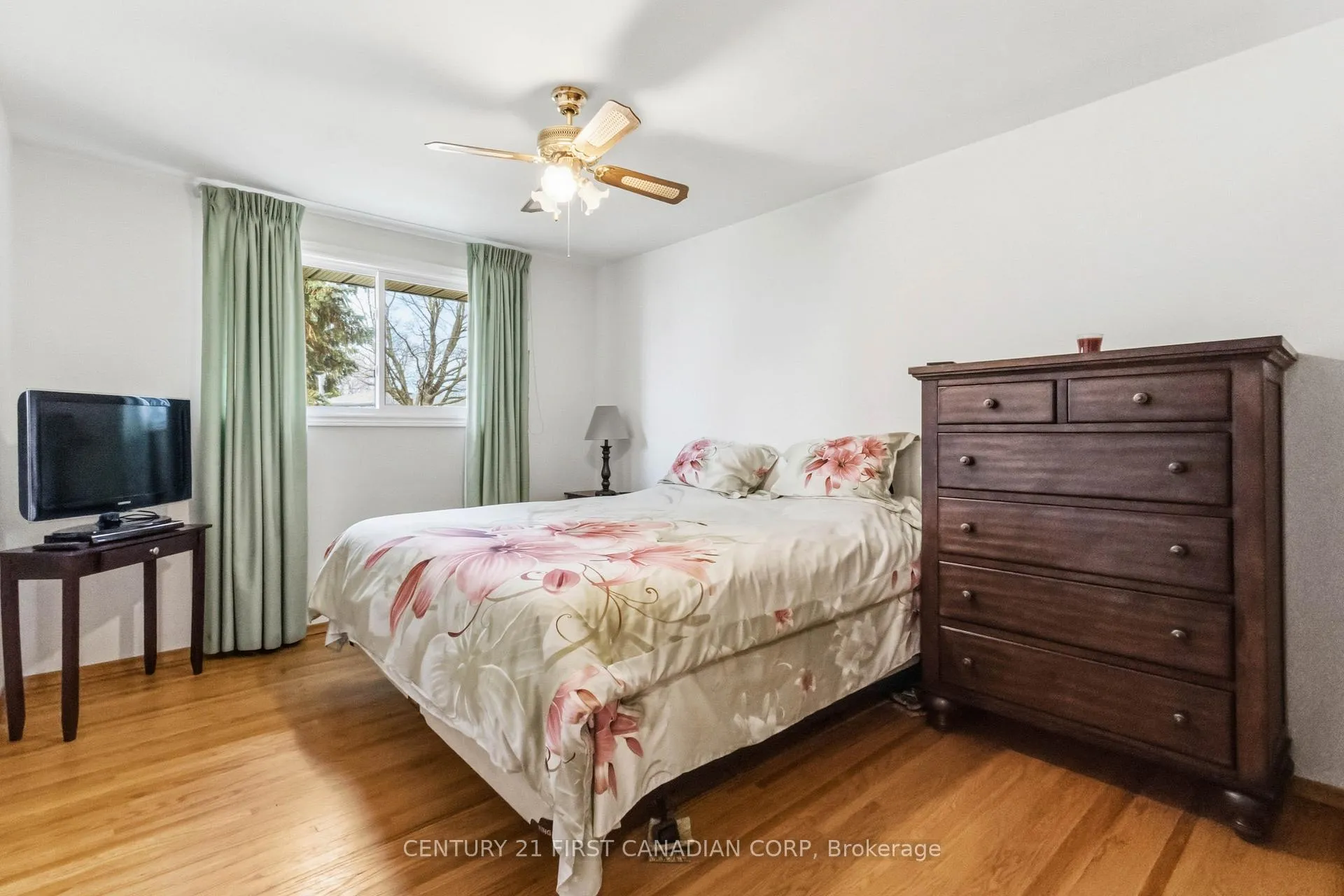 Photo 23 of 7 Howard Place, St. Thomas — HOMEH