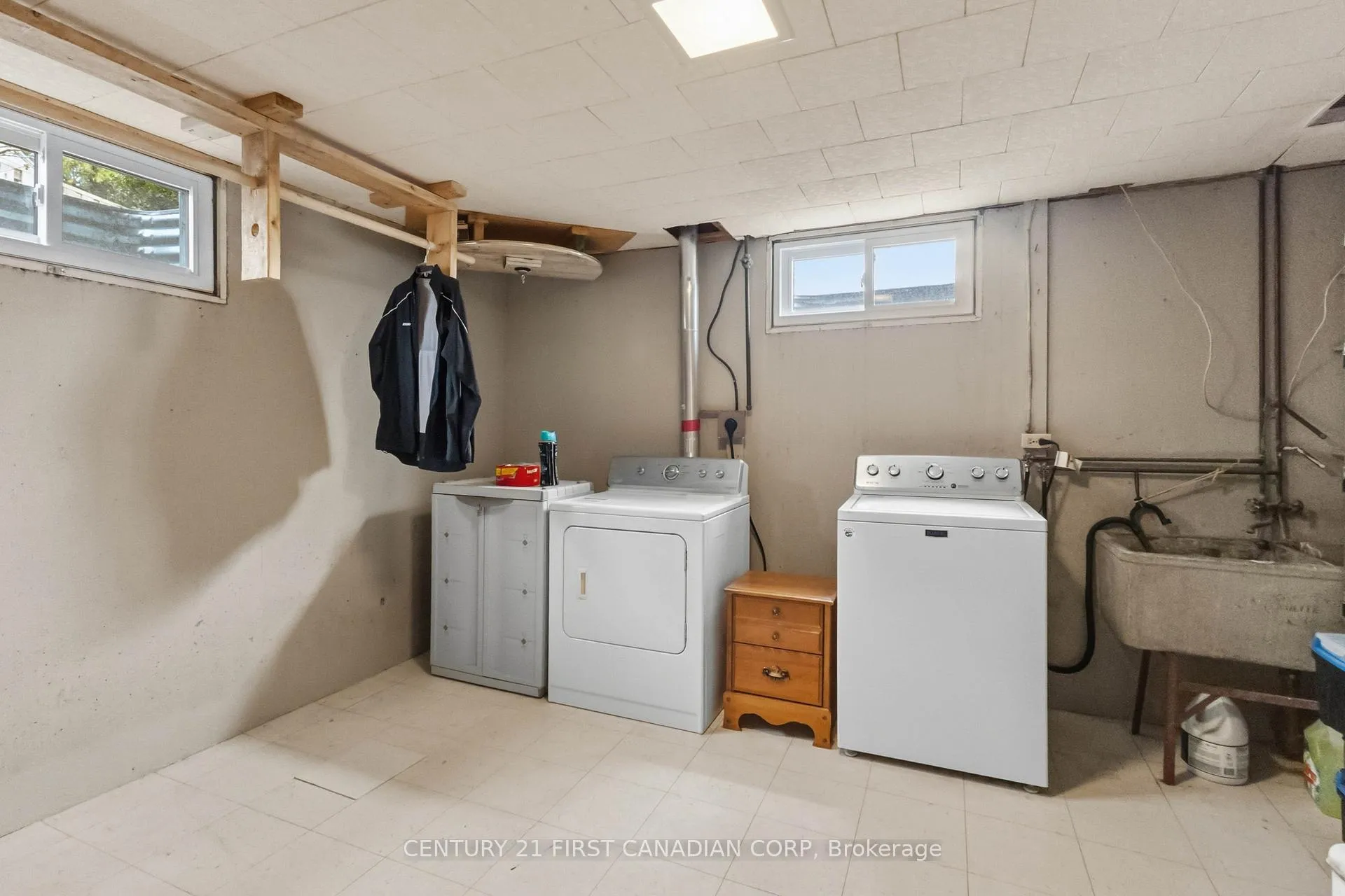 Photo 28 of 7 Howard Place, St. Thomas — HOMEH
