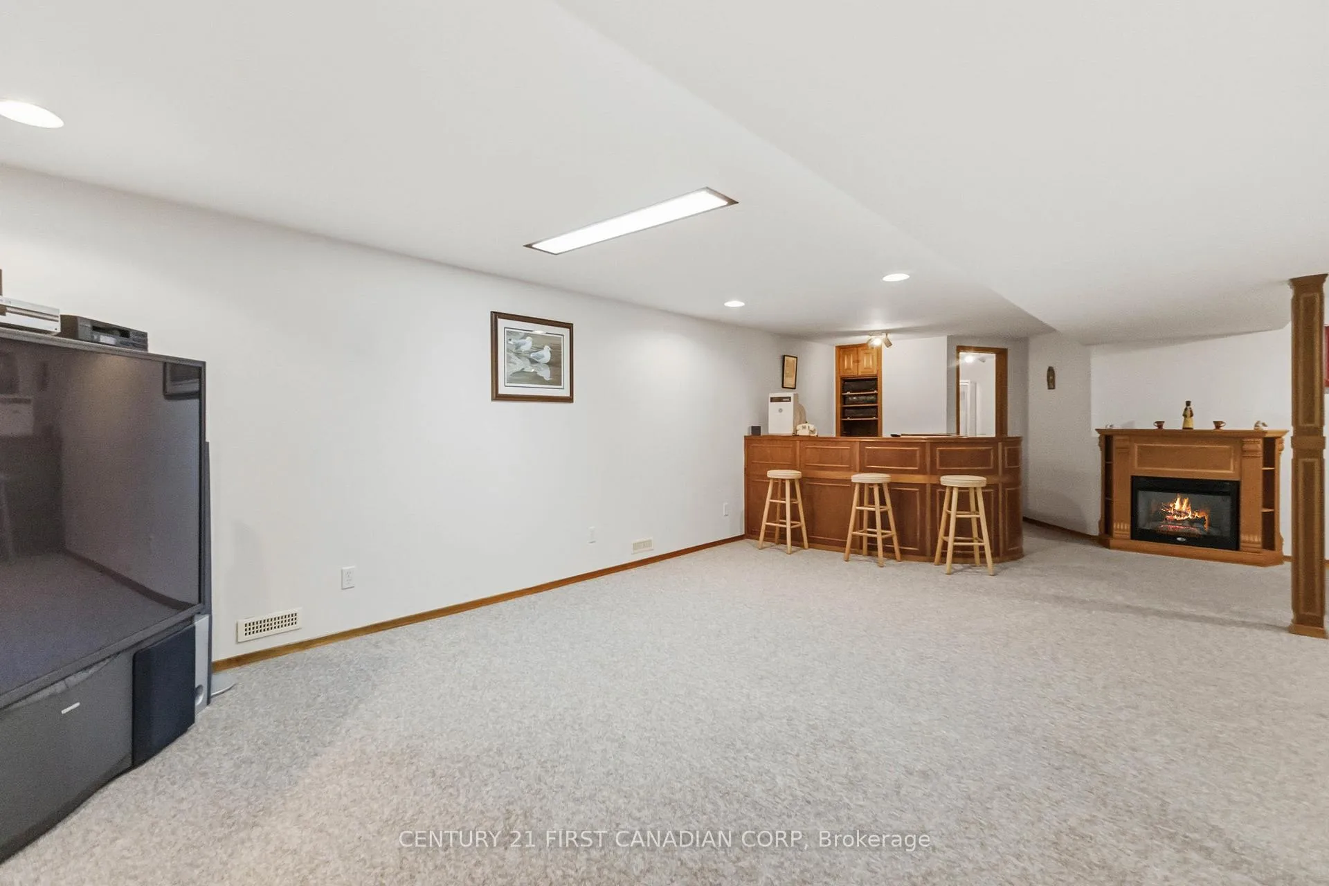 Photo 32 of 7 Howard Place, St. Thomas — HOMEH