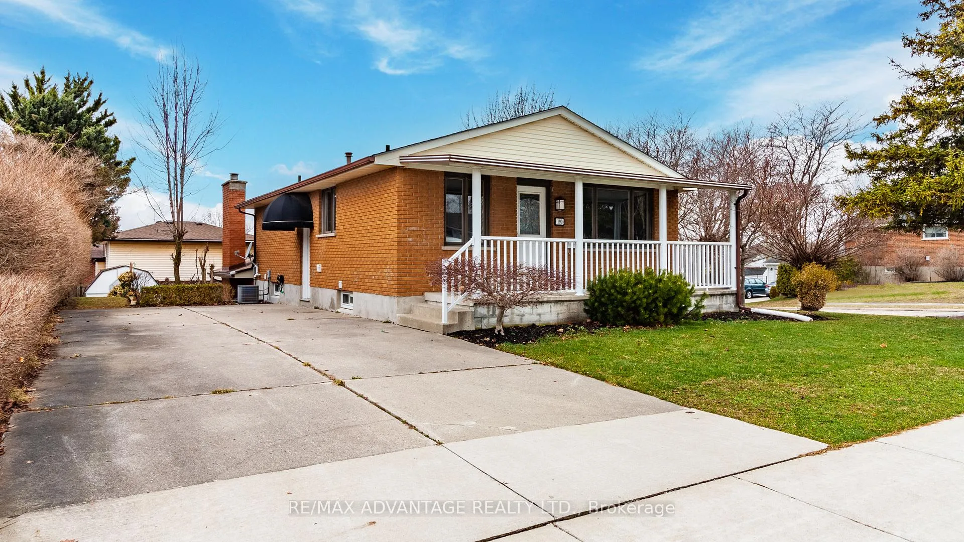 Front of 190 Fairview Avenue