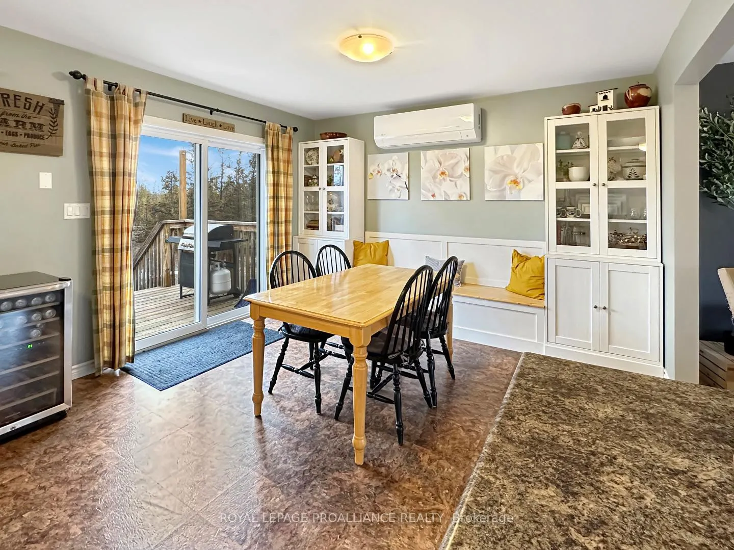 Photo 12 of 2073 Shannon Road, Tyendinaga, Tyendinaga Township — HOMEH