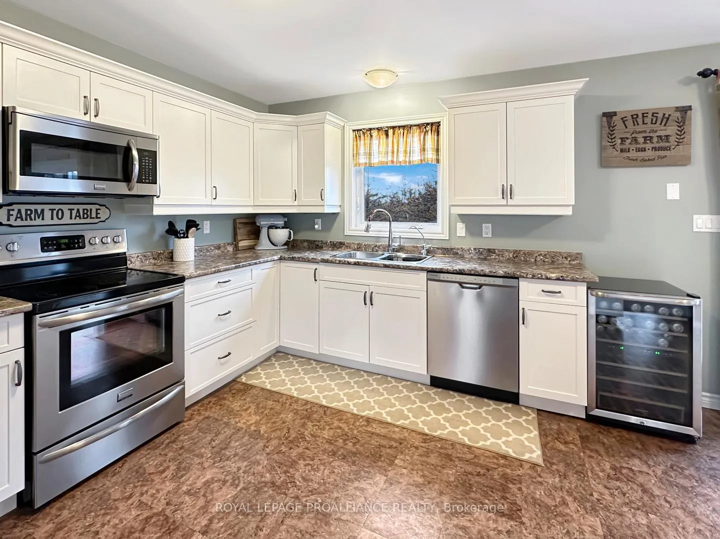 Photo 16 of 2073 Shannon Road, Tyendinaga, Tyendinaga Township — HOMEH