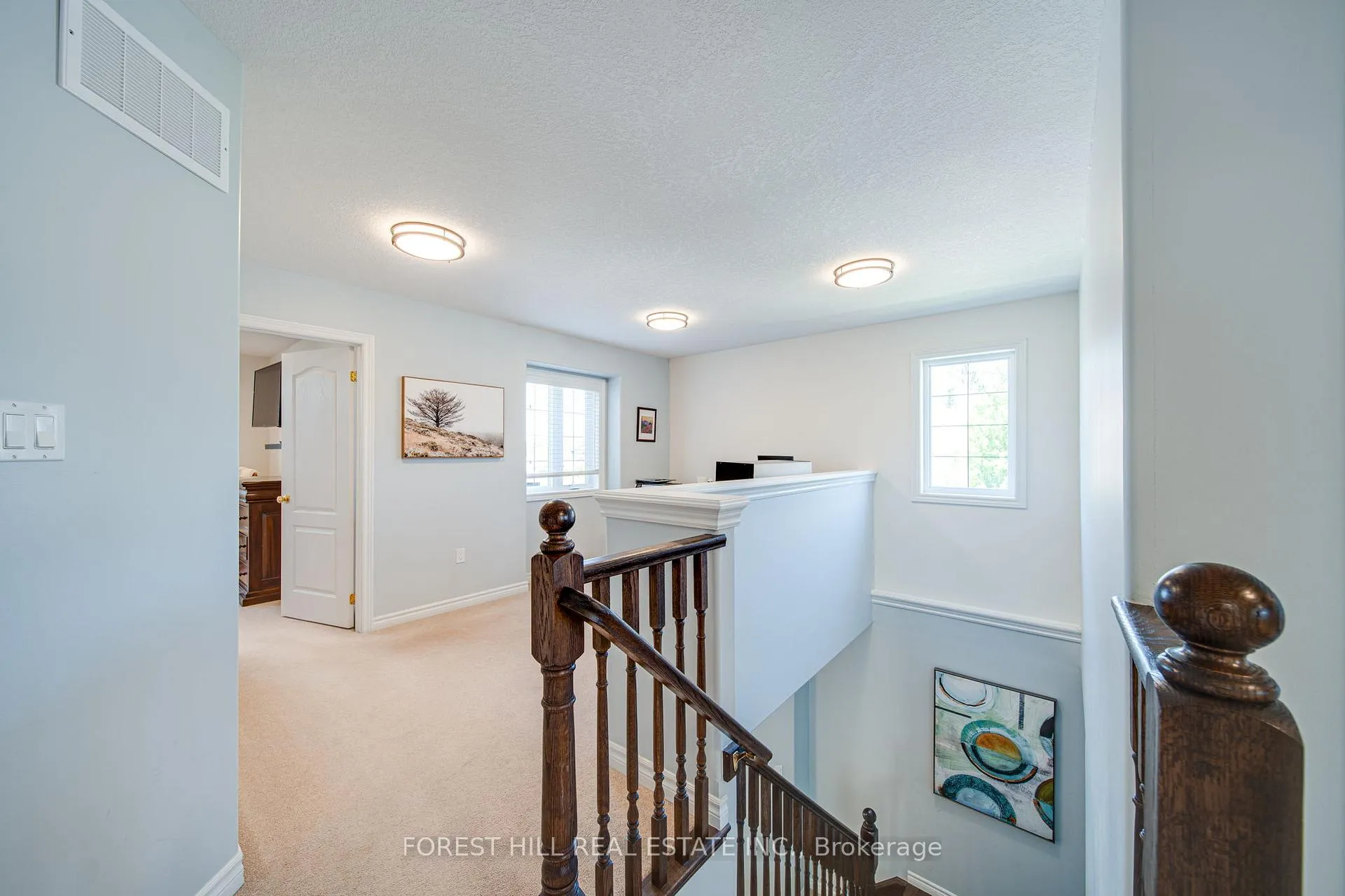 Photo 24 of 54 Chamberlain Crescent, Collingwood — HOMEH