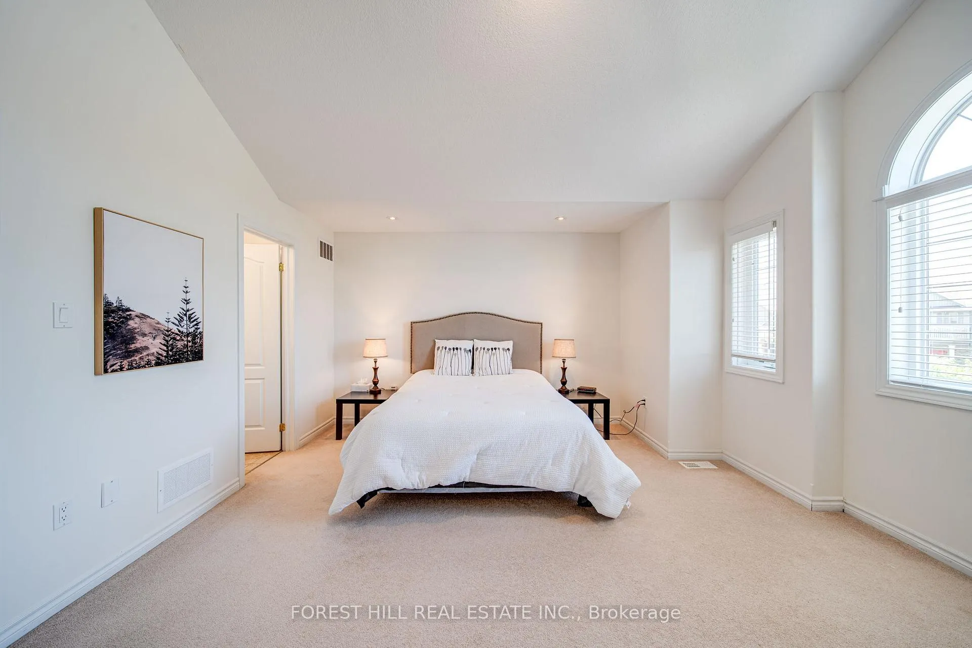 Photo 29 of 54 Chamberlain Crescent, Collingwood — HOMEH